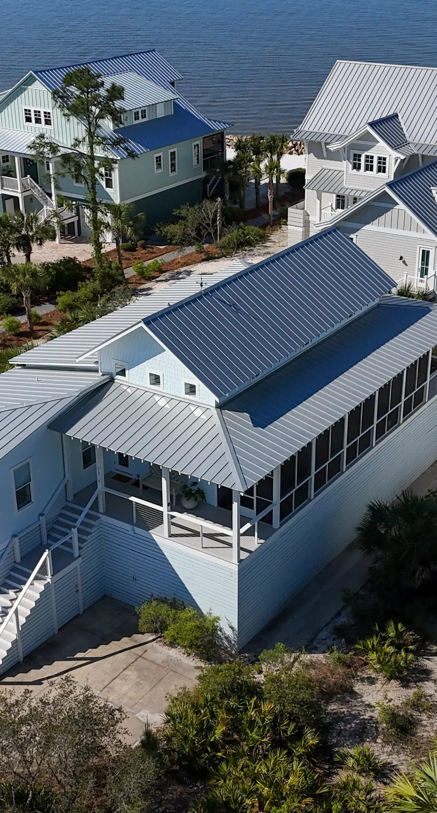 Gulf-front home with infinity pool, AC, kayaks, & paddleboard - close to beach