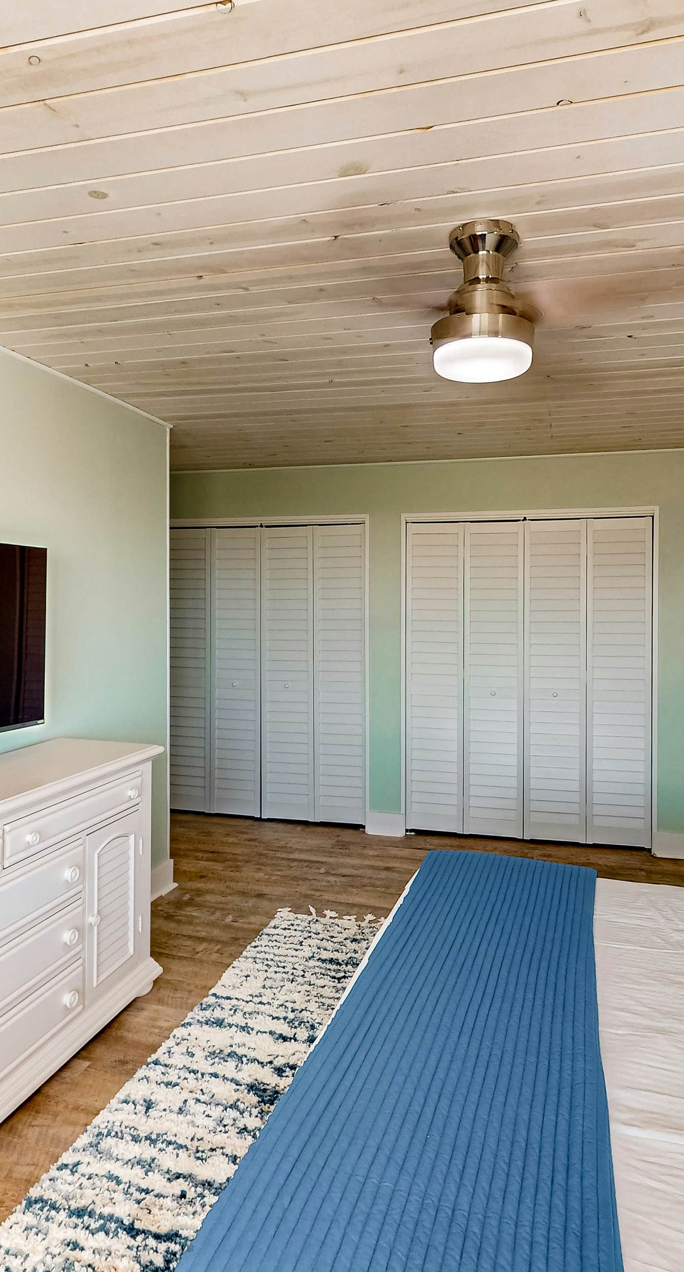 Cozy Gulf-View Beach House with Foosball, Patio, AC & washer&dryer - Pets Welcome