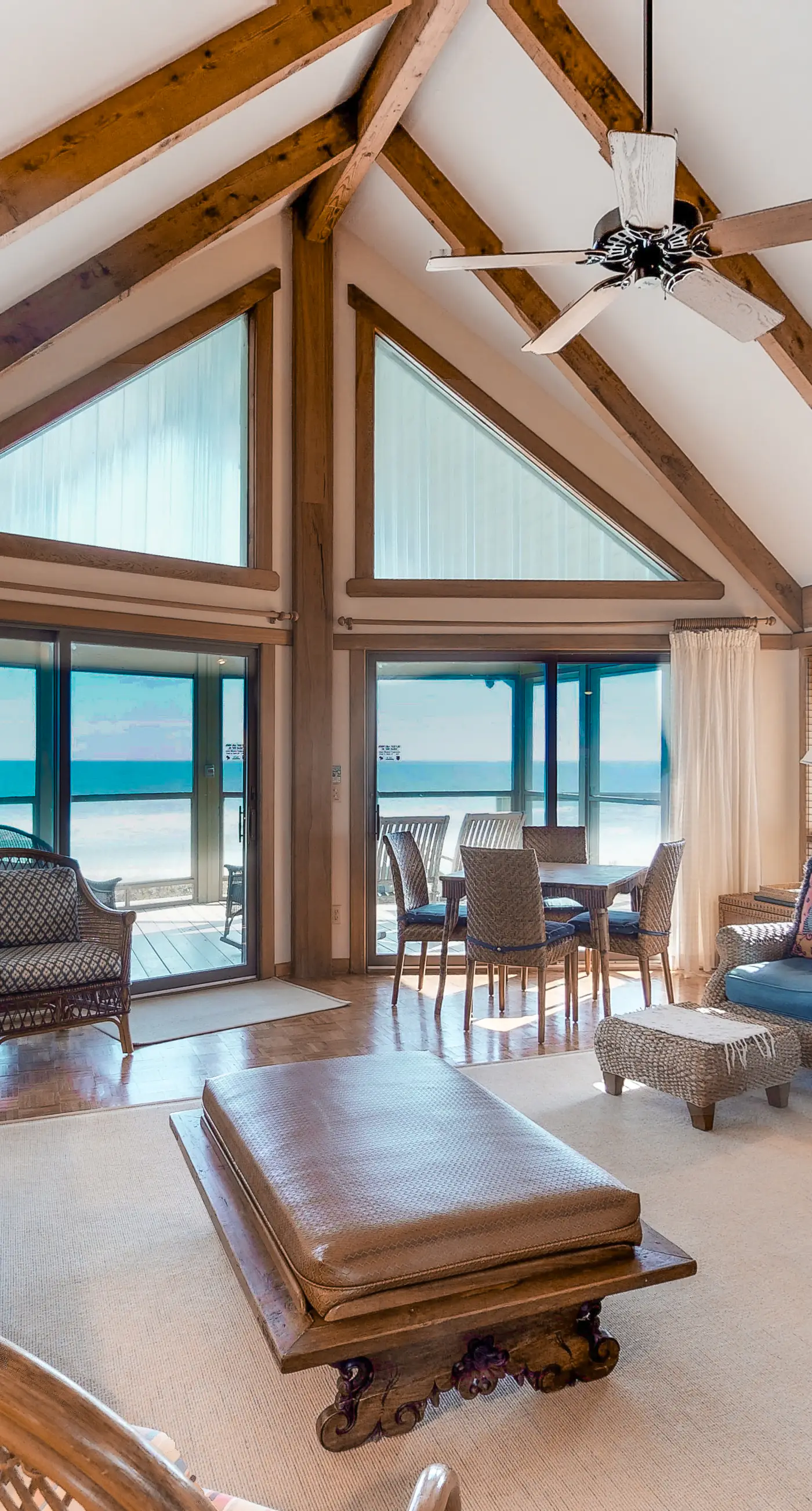 Snowbird-friendly beachfront home with a pool, tennis, washer/dryer, fireplace