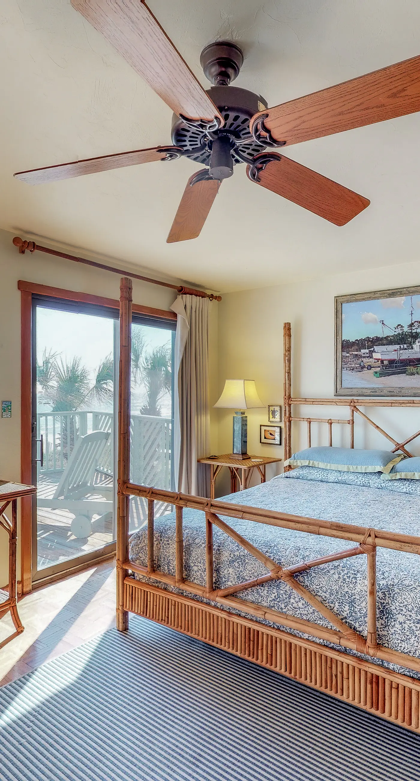 Snowbird-friendly beachfront home with a pool, tennis, washer/dryer, fireplace