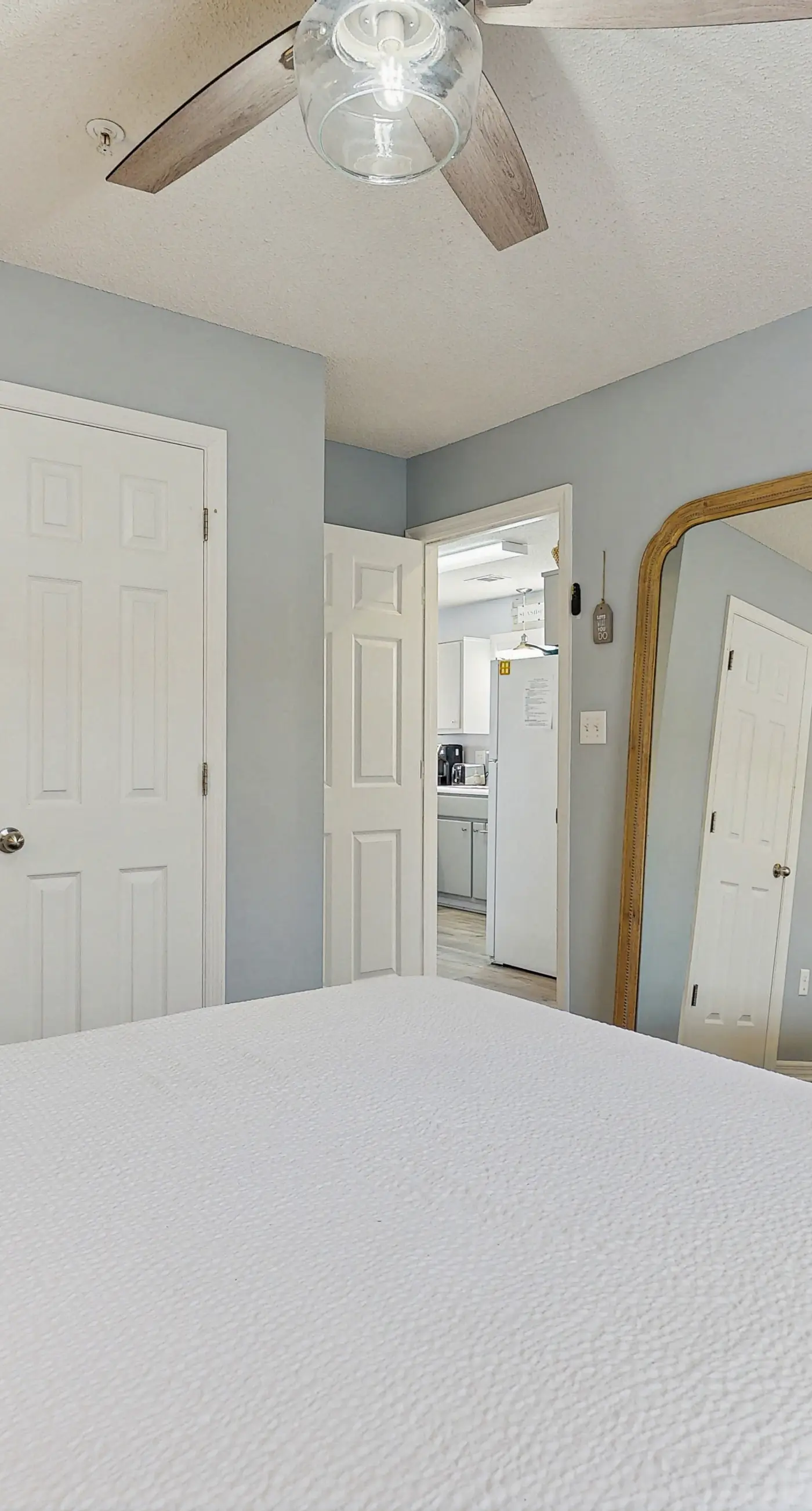 Condo in paradise with open layout, pool access, & patio - snowbird-friendly
