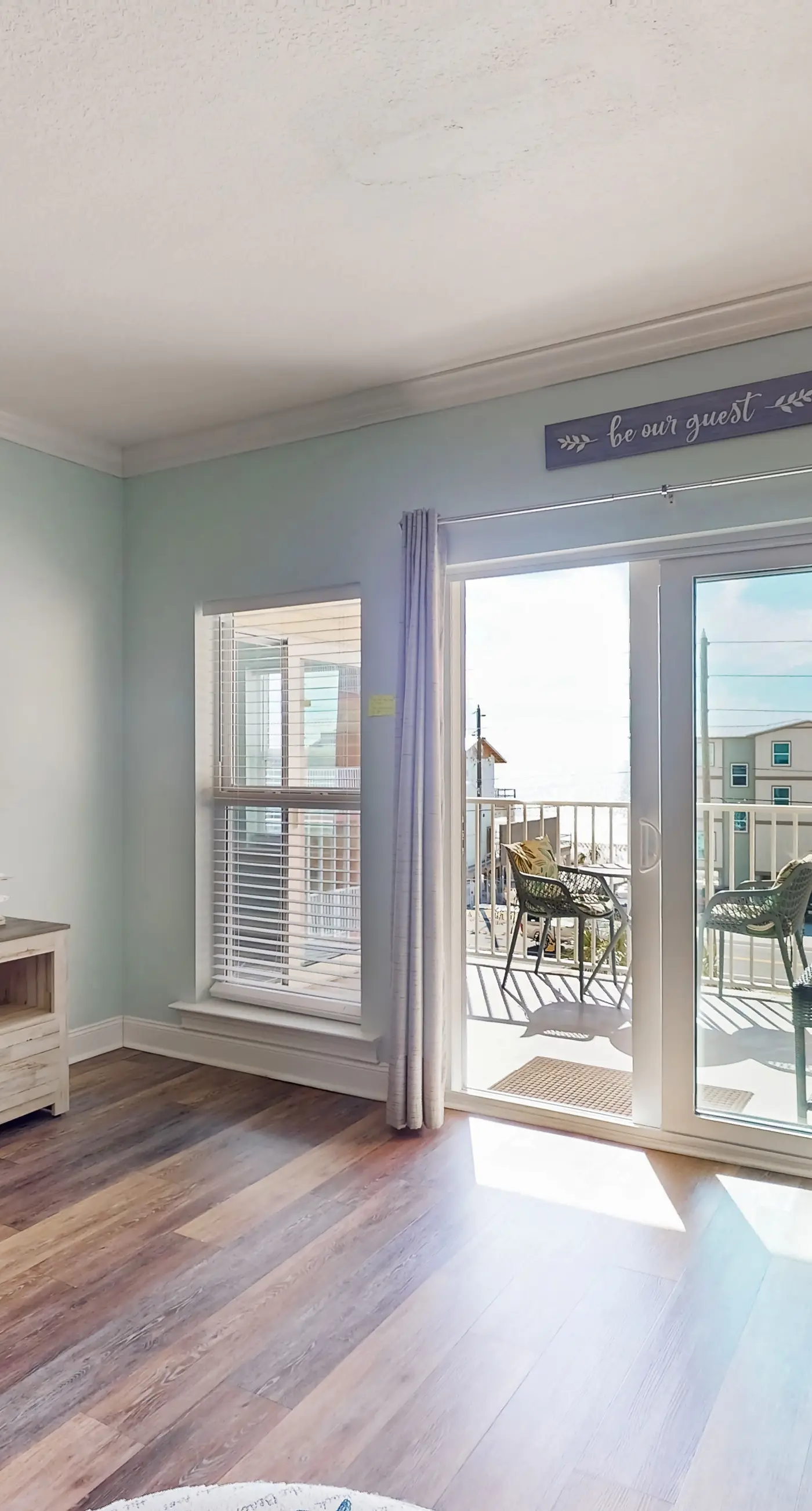 Mexico Beach condo w/ full beach view, central AC, and shared pool & hot tub