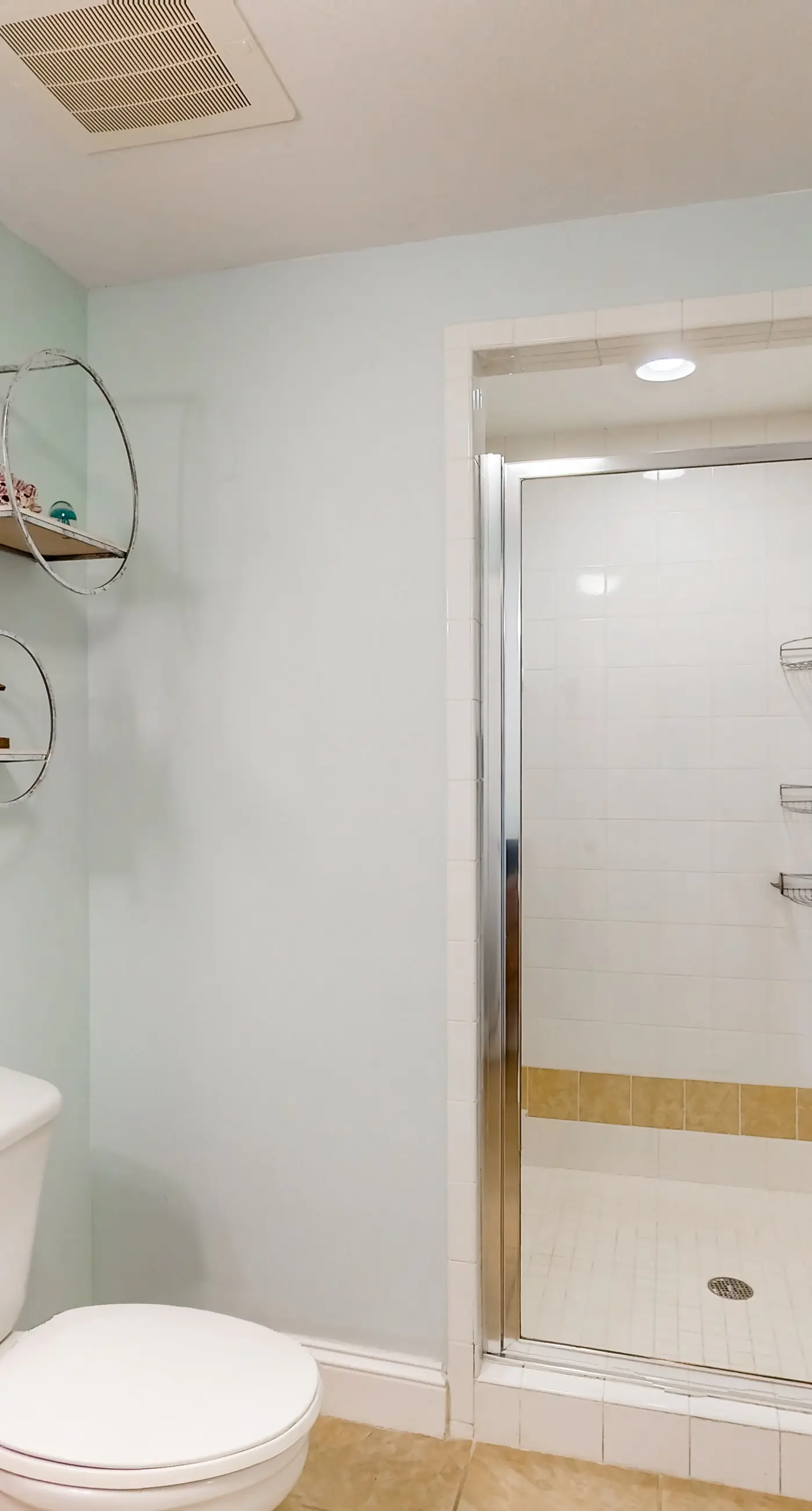 Mexico Beach condo w/ full beach view, central AC, and shared pool & hot tub