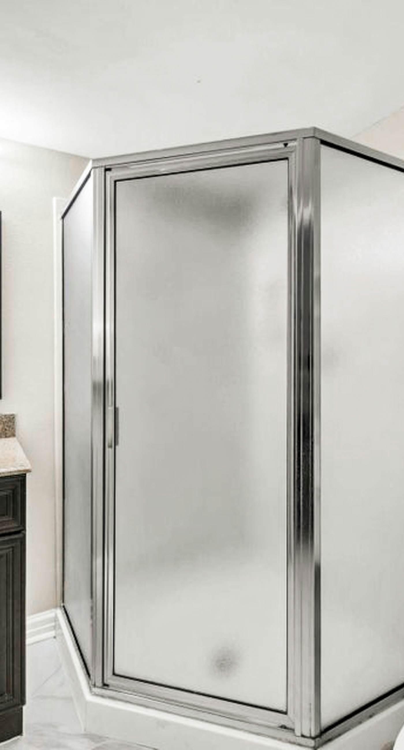  Beachfront Pelican Beach Resort Condo, 9th Fl Gulf Views, Pools & Hot Tub, Destin