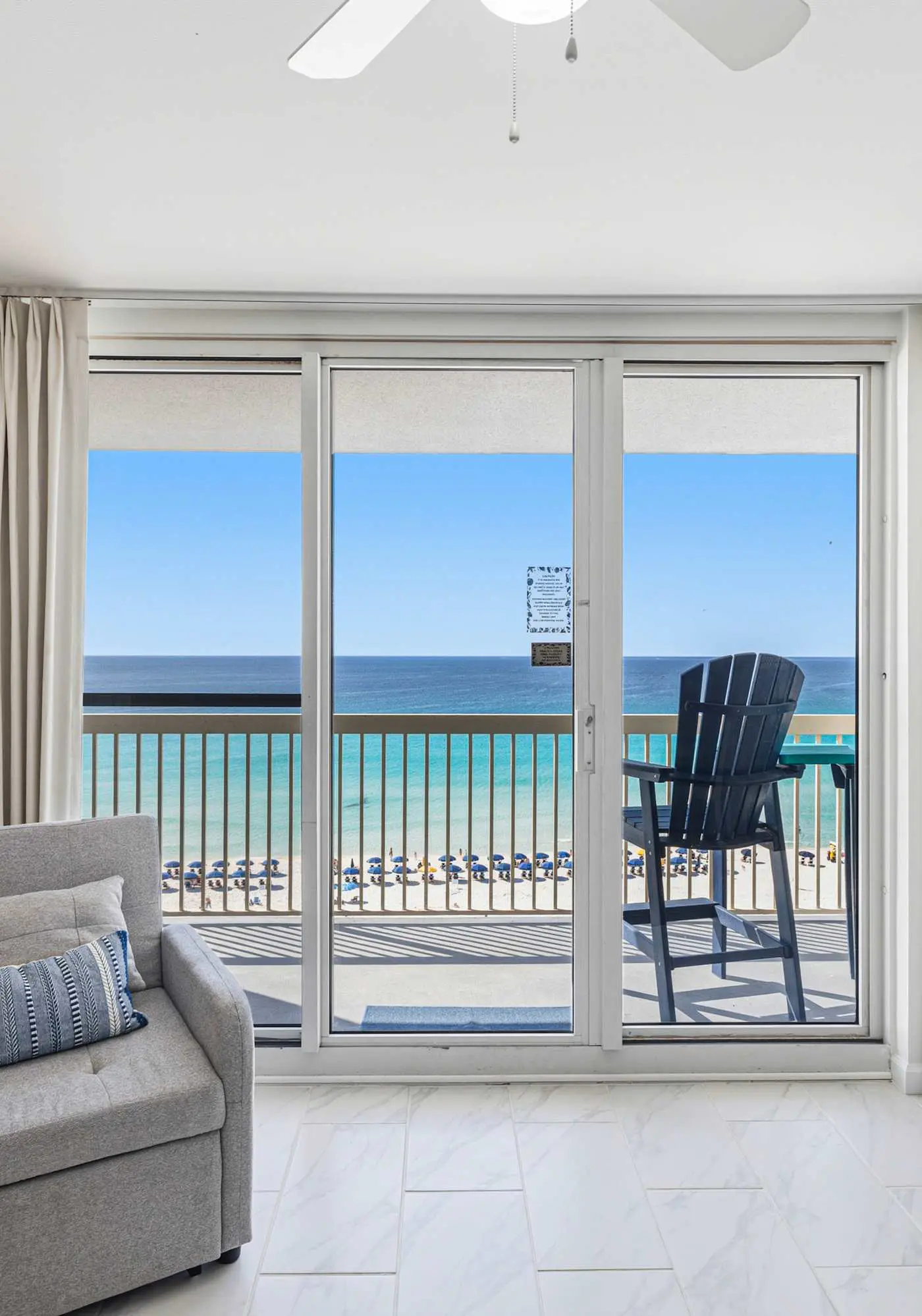 Pelican Beach Resort 908