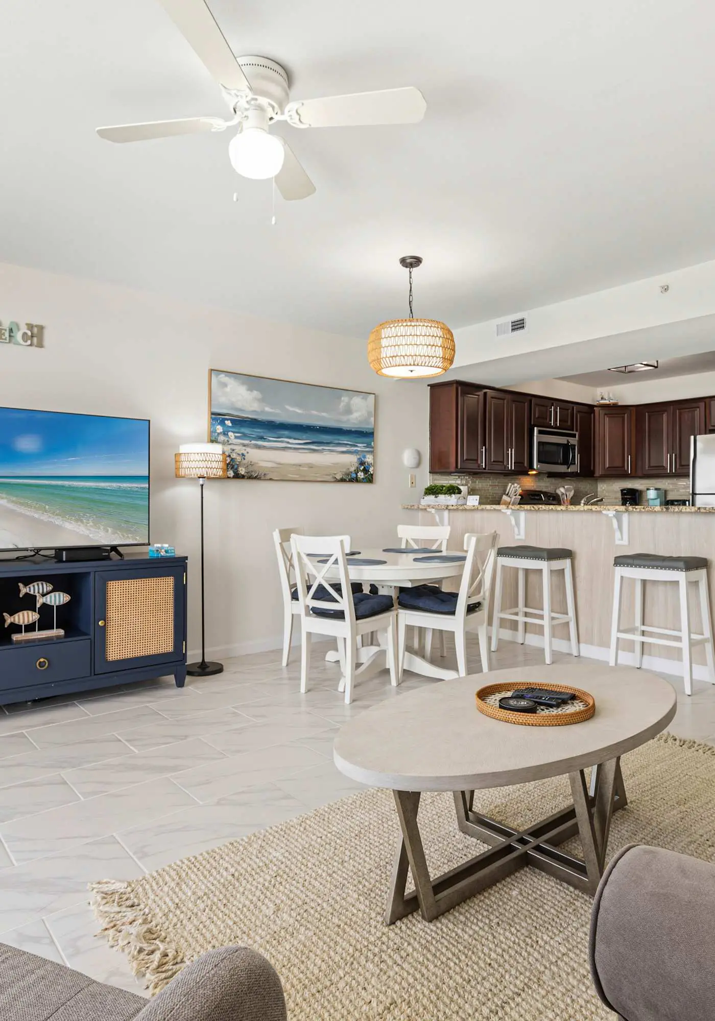 Pelican Beach Resort 908
