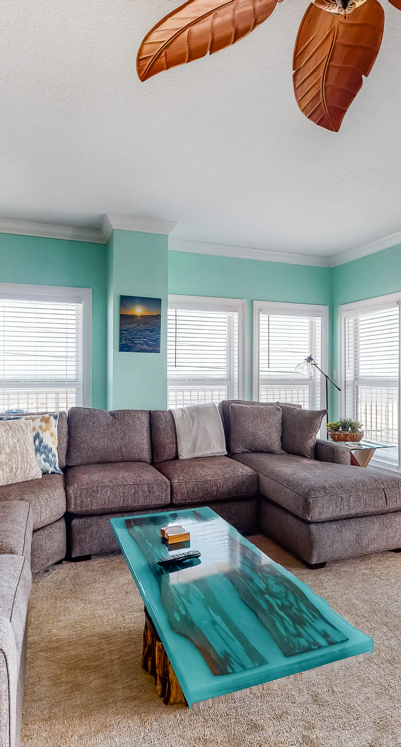 Second Floor Condo a/ Ocean View, Shared Pool & Hot Tub, High-Speed WiFi, & W/D