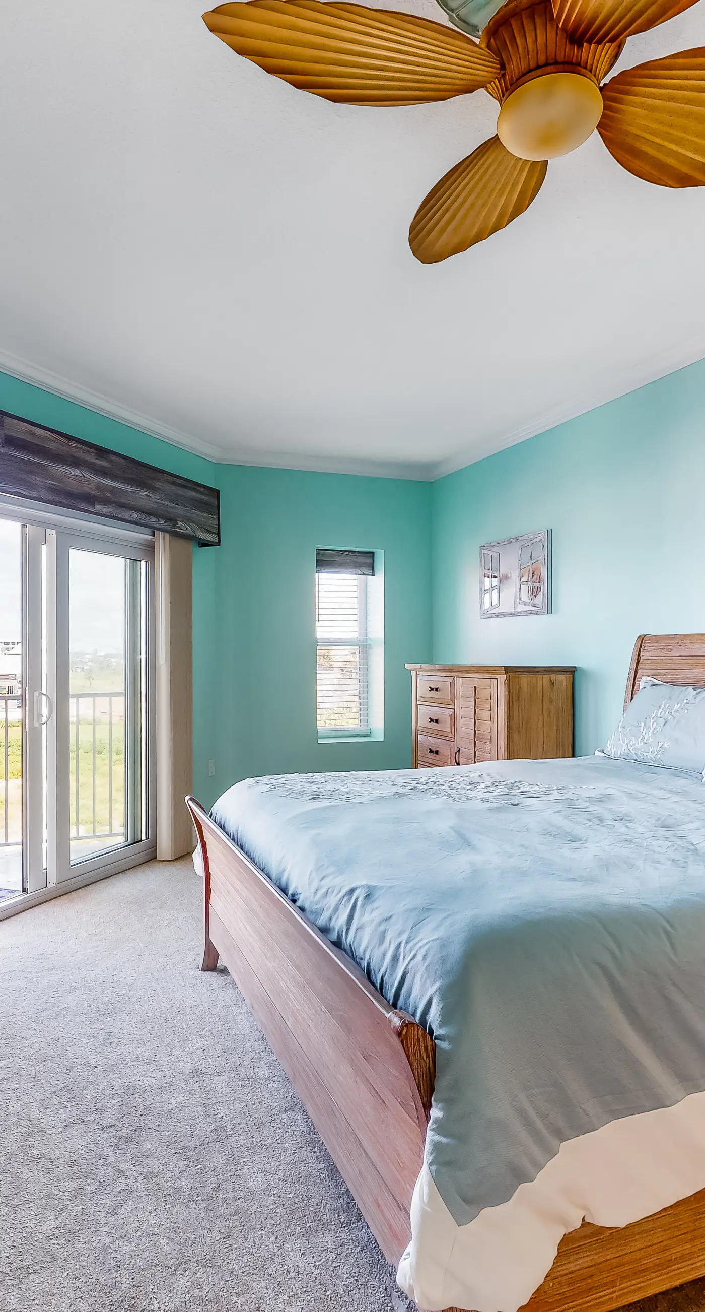 Second Floor Condo a/ Ocean View, Shared Pool & Hot Tub, High-Speed WiFi, & W/D