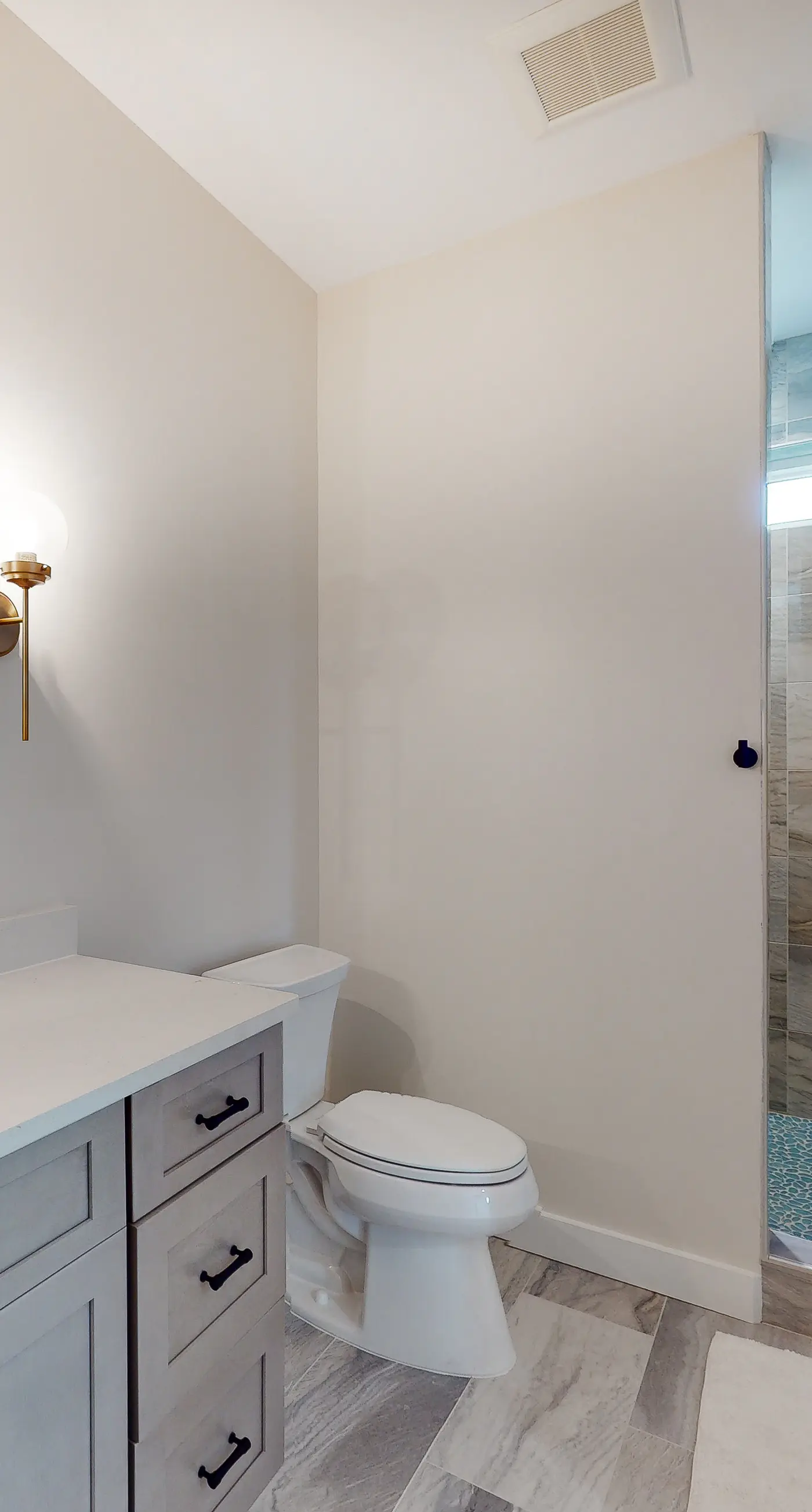 Brand new home near the beach with private pool, lawn, expansive decks, & grill