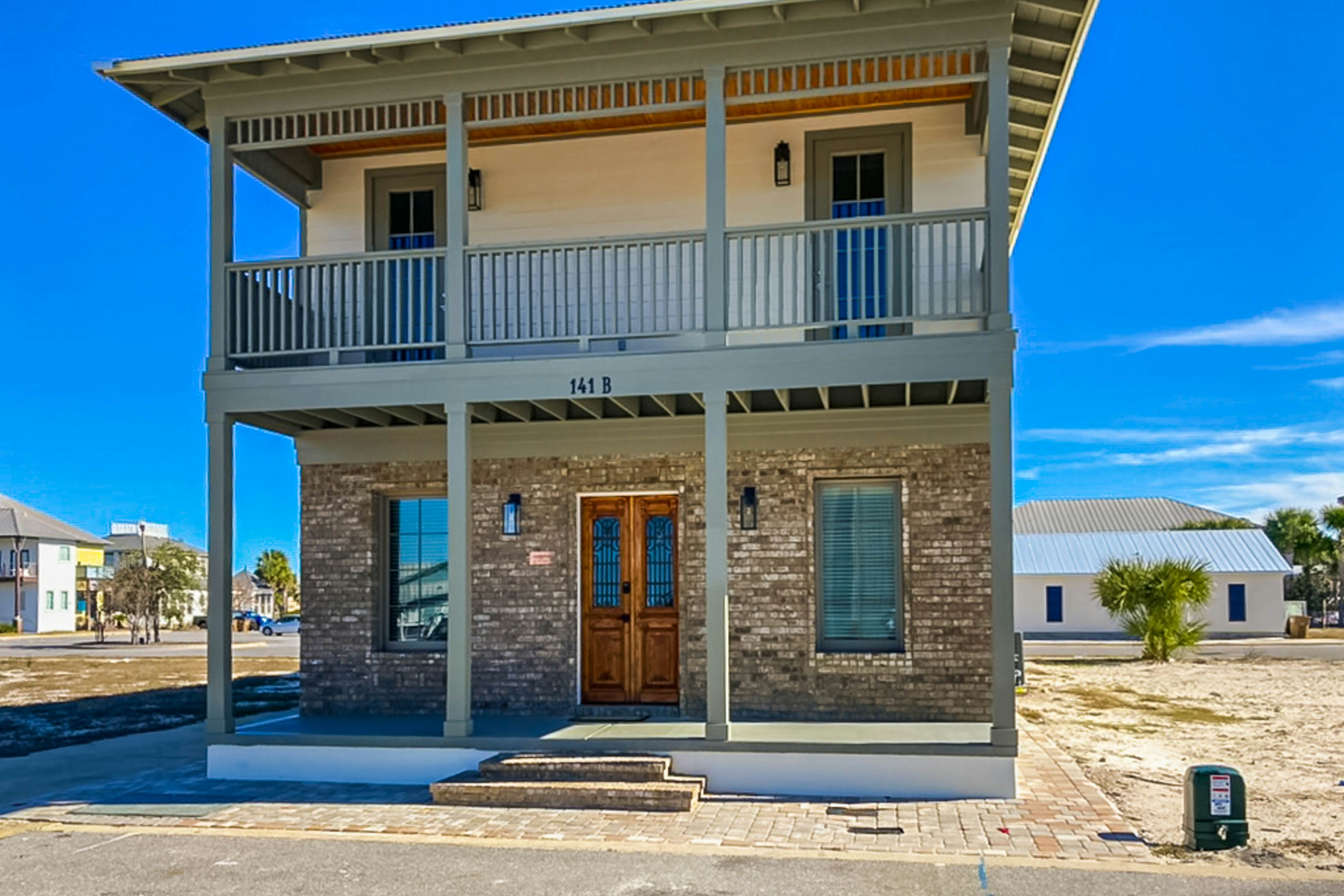 Dog-friendly abode with a washer/dryer, central AC, & patio - perfect central location