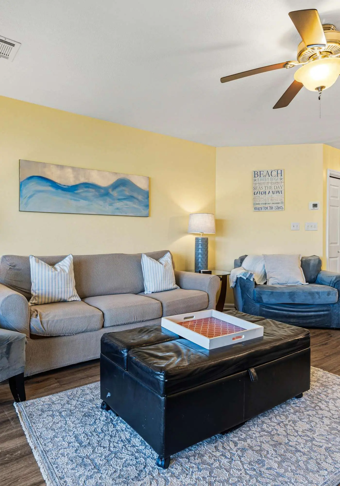 Spacious pet-friendly villa with full kitchen, shared pool & private beach access