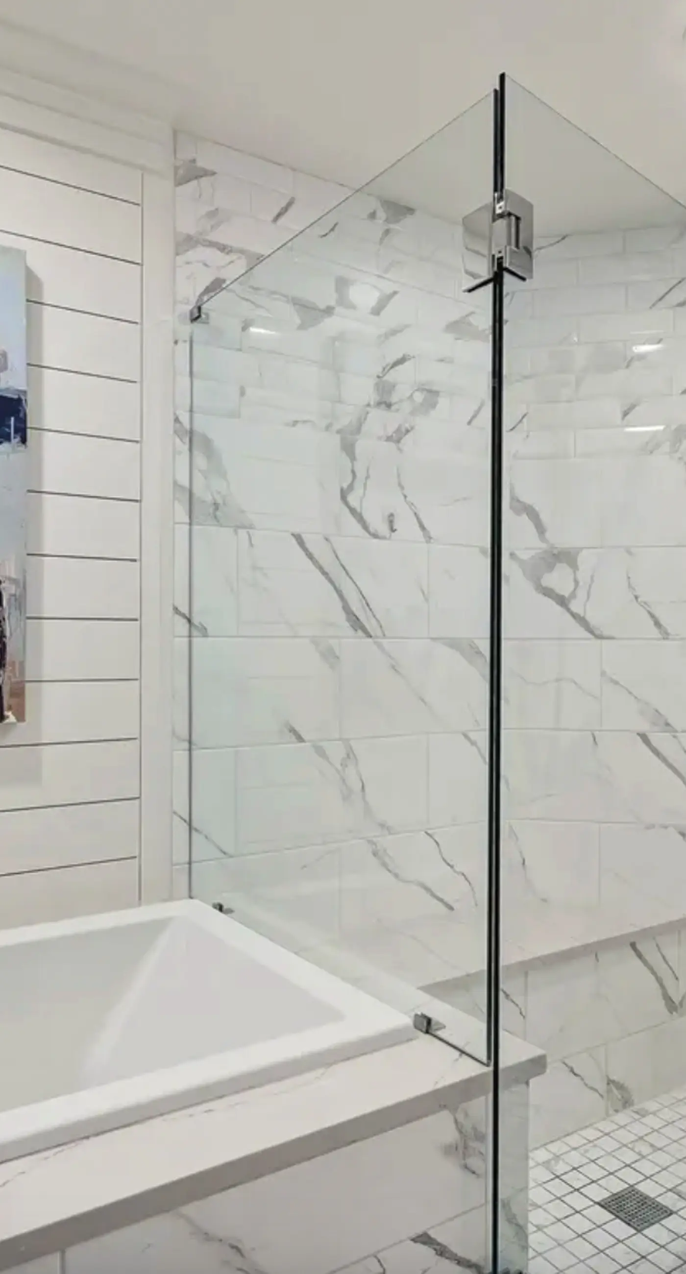 Stunning Beachfront condo with two pools, a hot tub, onsite gym and tennis/pickleball courts.