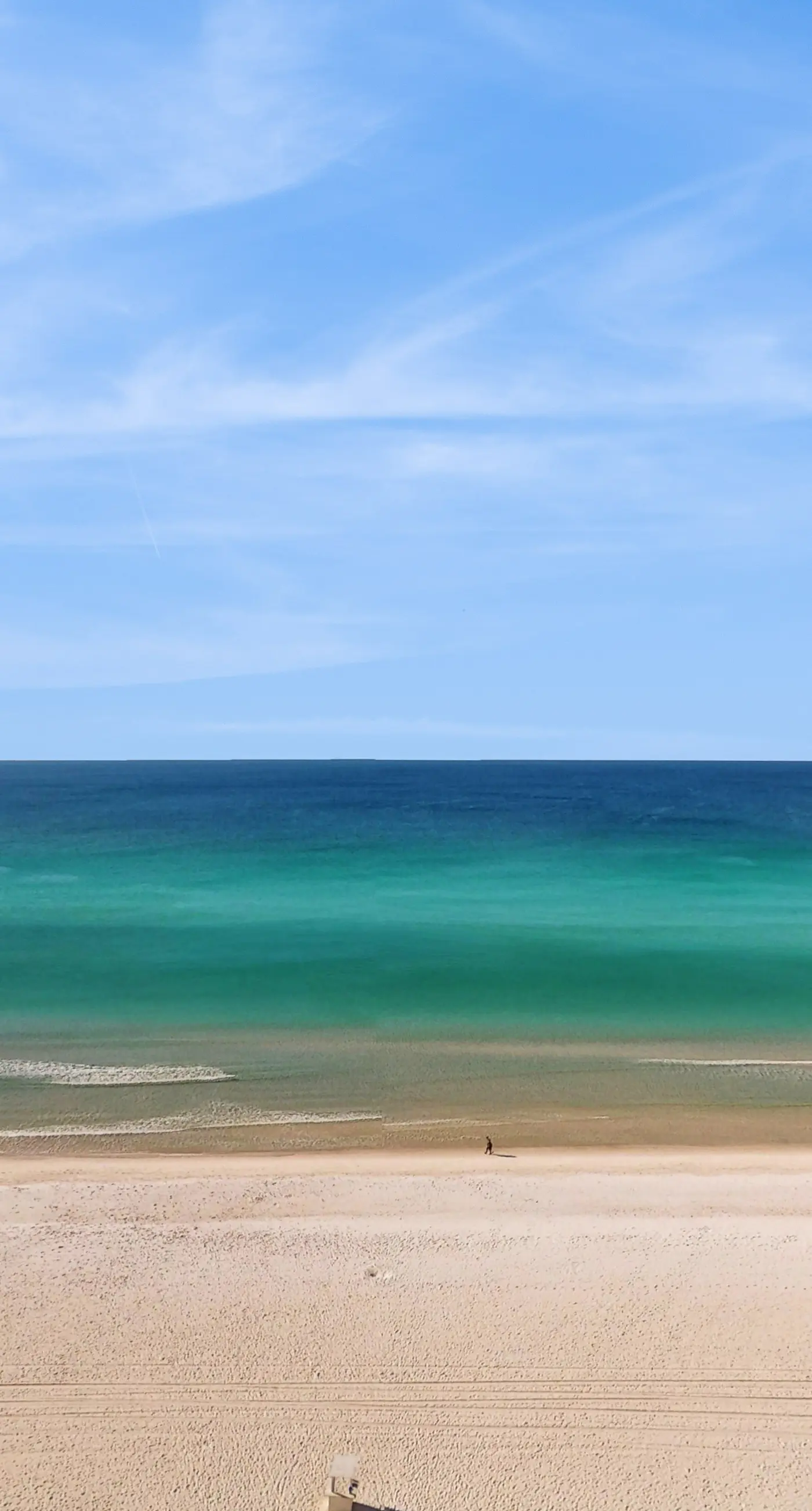 Stylish oceanfront condo including shared pool and beach access