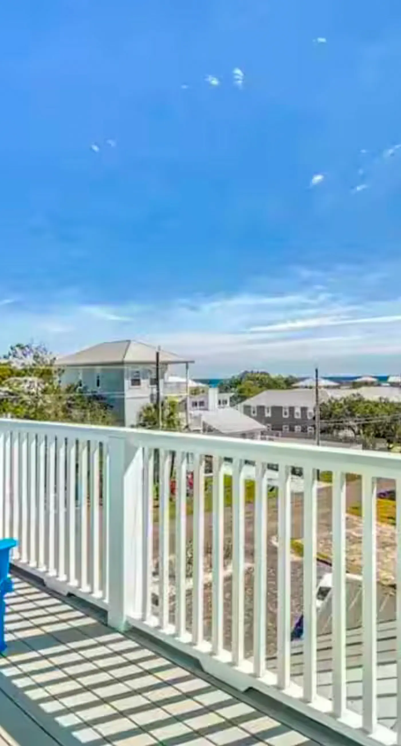Gorgeous dog-friendly home with private pool & close to everything