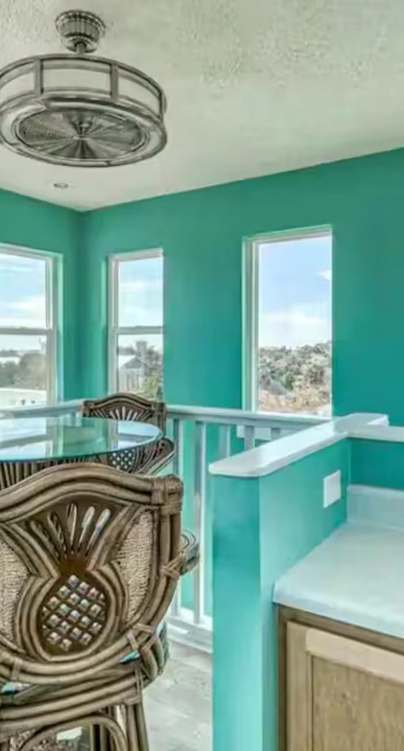 Gorgeous dog-friendly home with private pool & close to everything