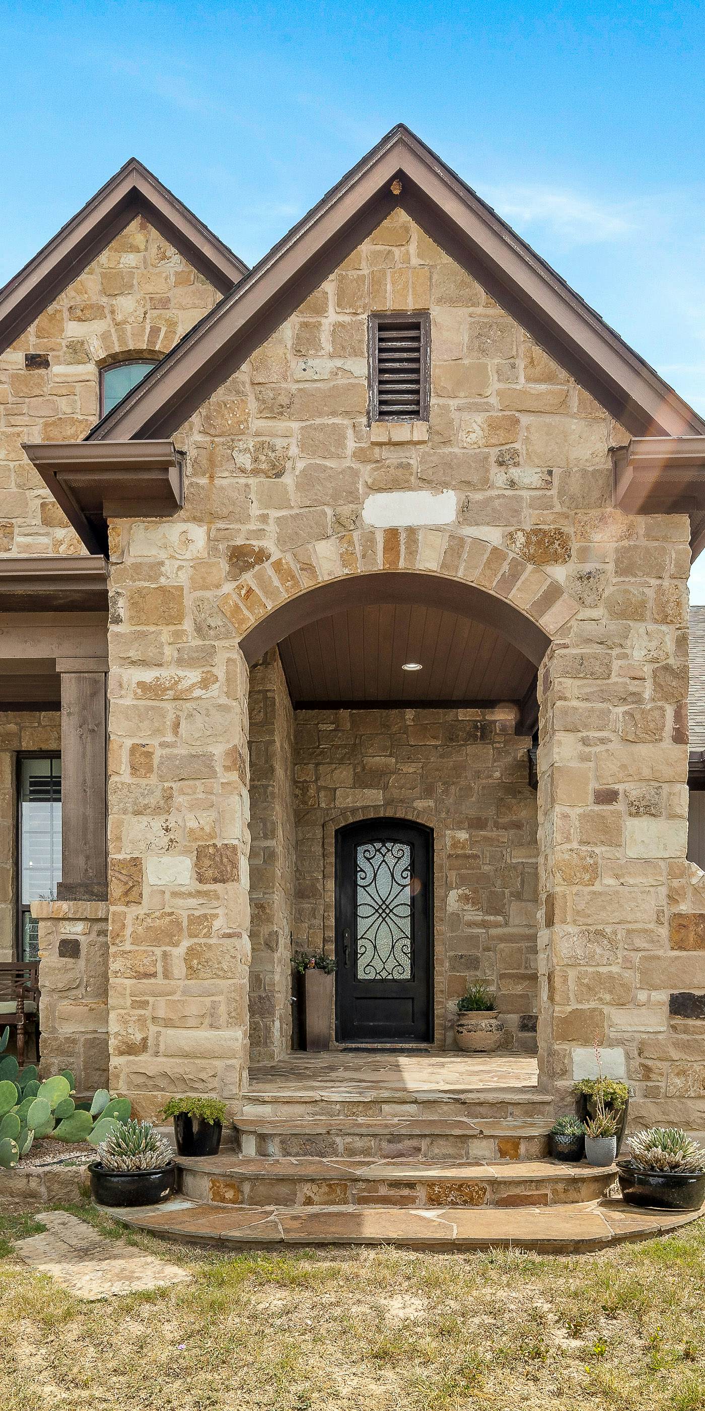 Hill Country Escape-670  Heather Hills