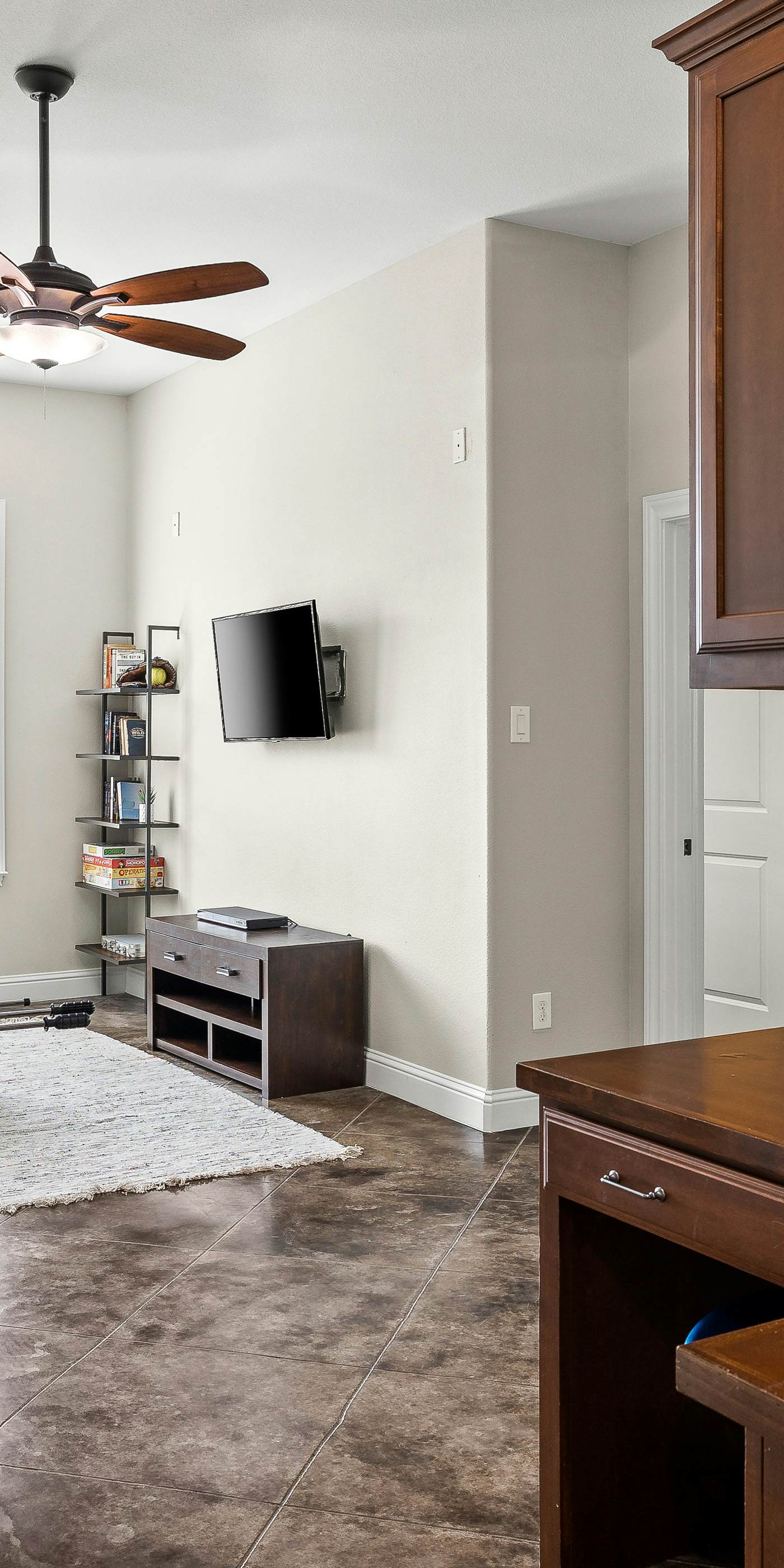 Hill Country Escape-670  Heather Hills