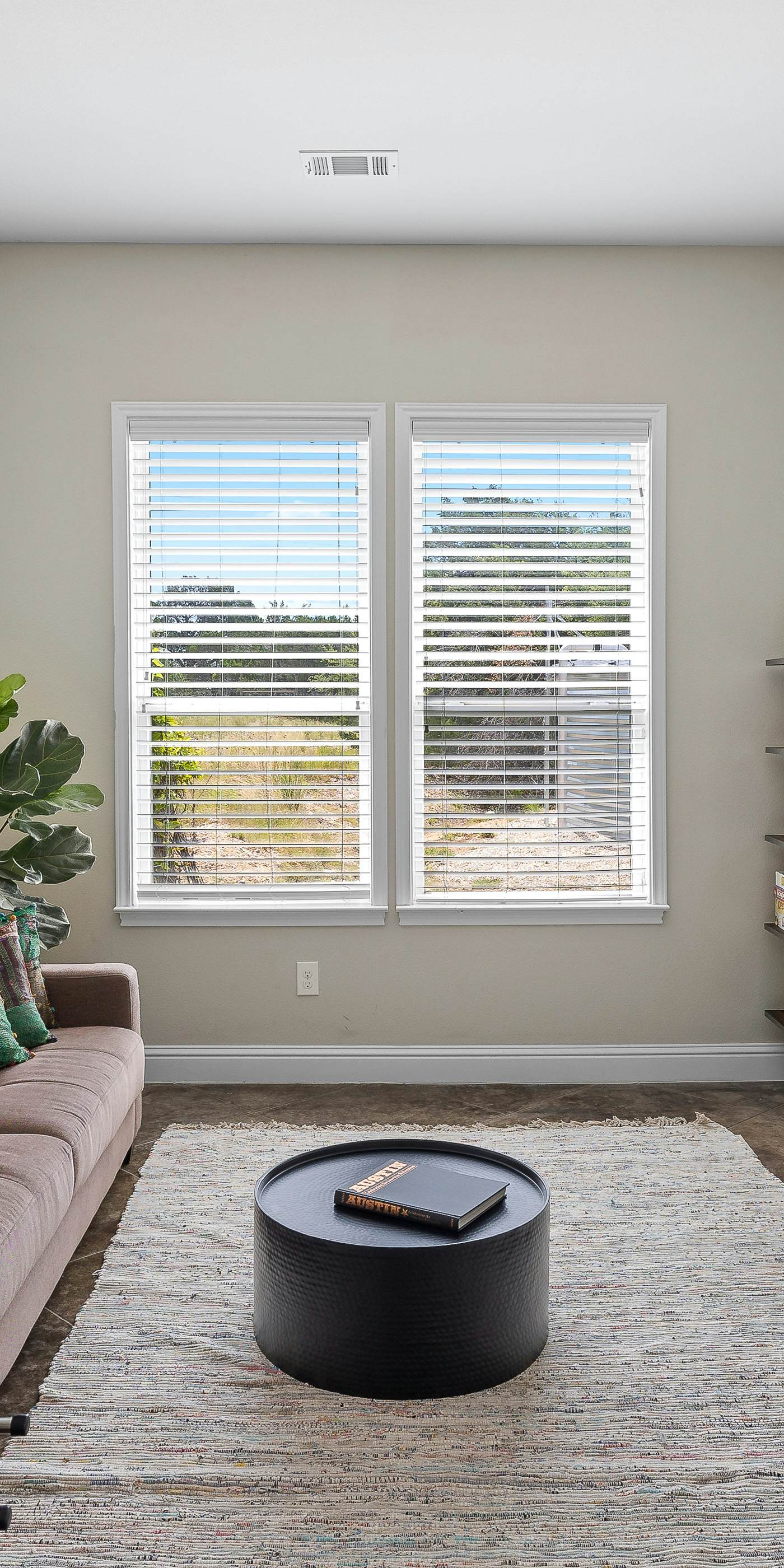 Hill Country Escape-670  Heather Hills