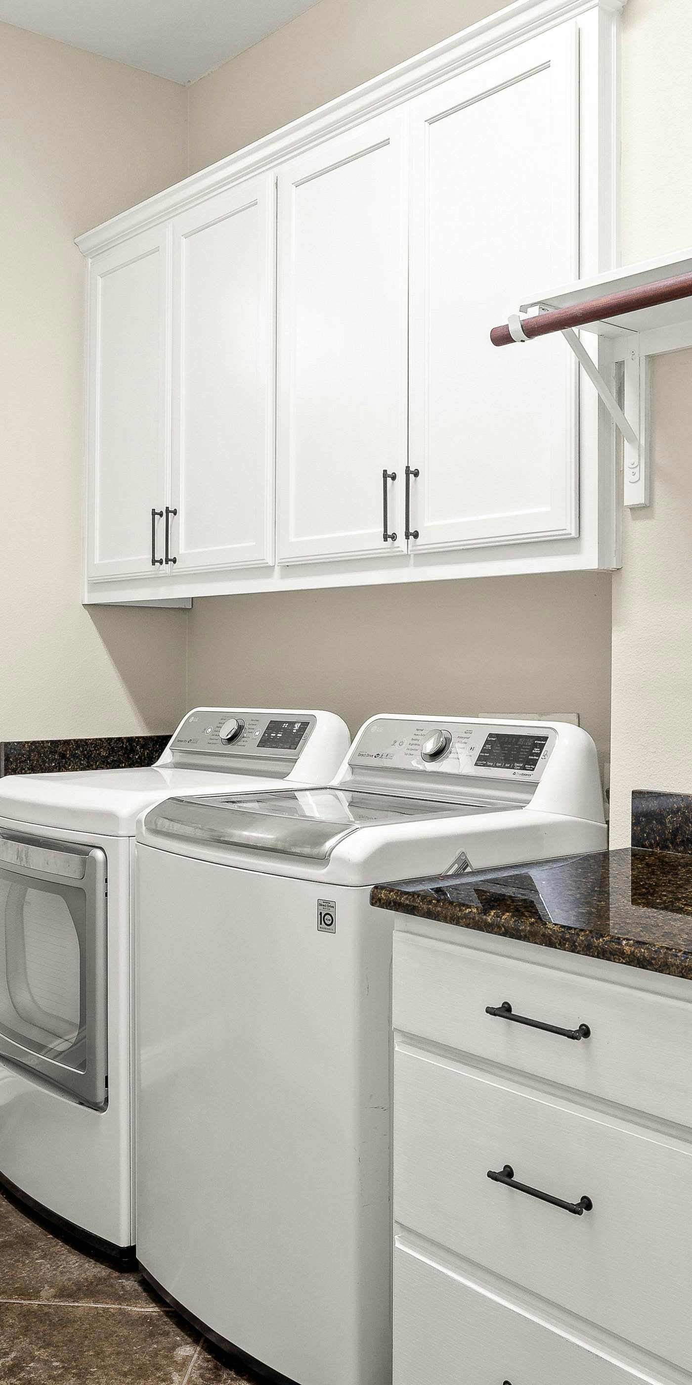 Hill Country Escape-670  Heather Hills