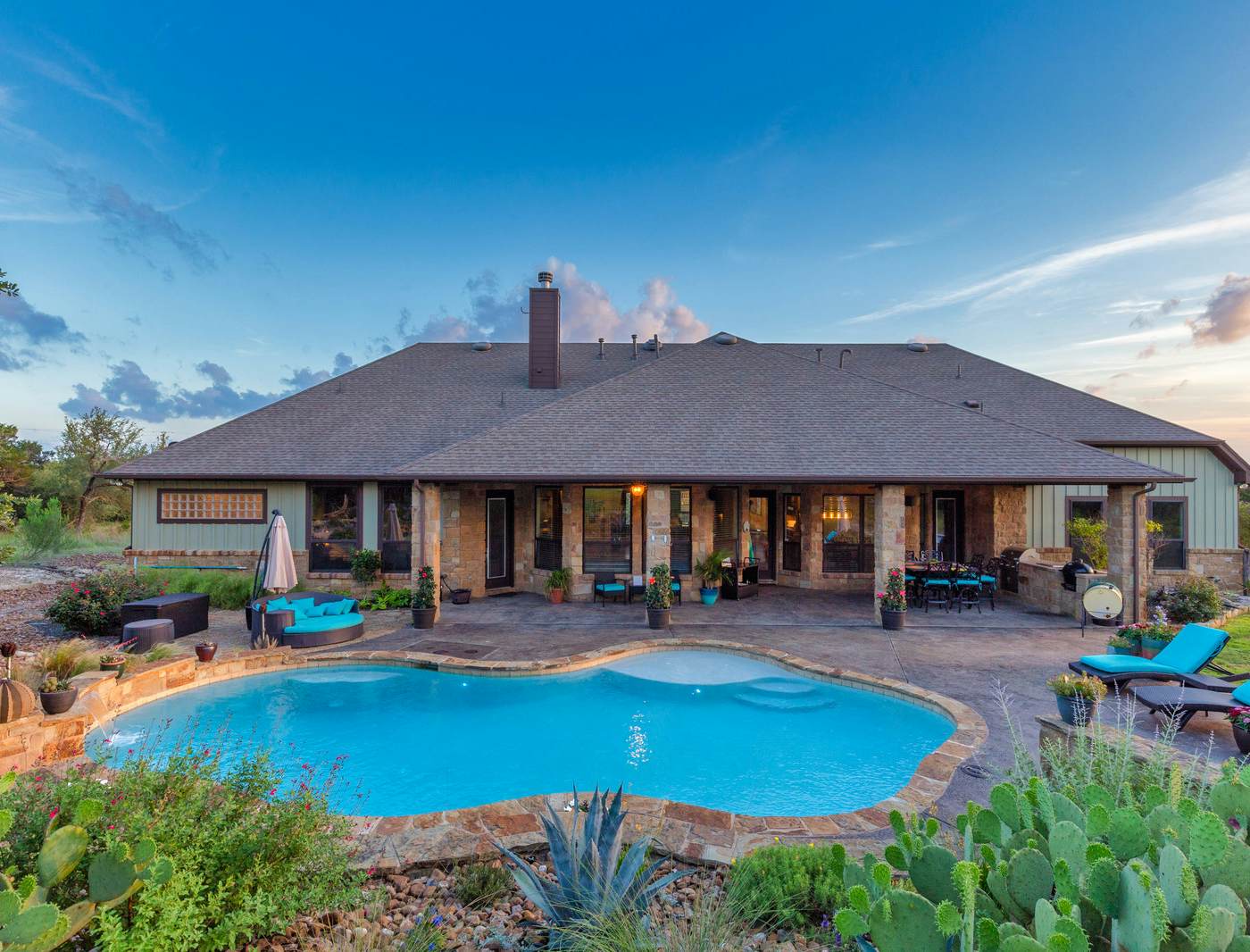 Hill Country Escape-670  Heather Hills