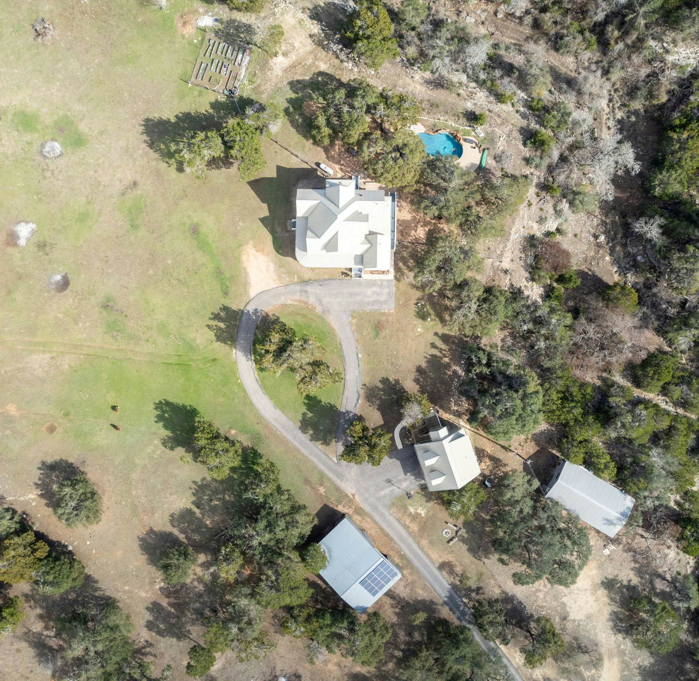 Unique Victorian Estate - The Llama Ranch