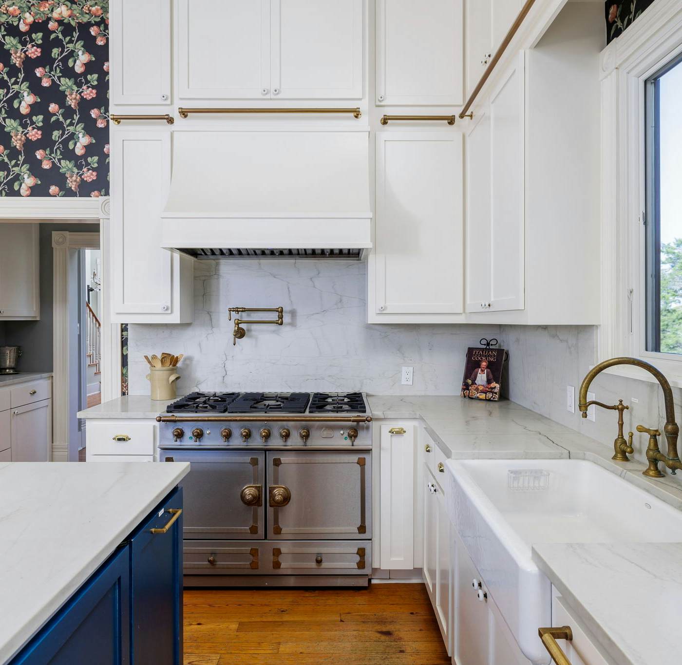 Unique Victorian Estate - The Llama Ranch