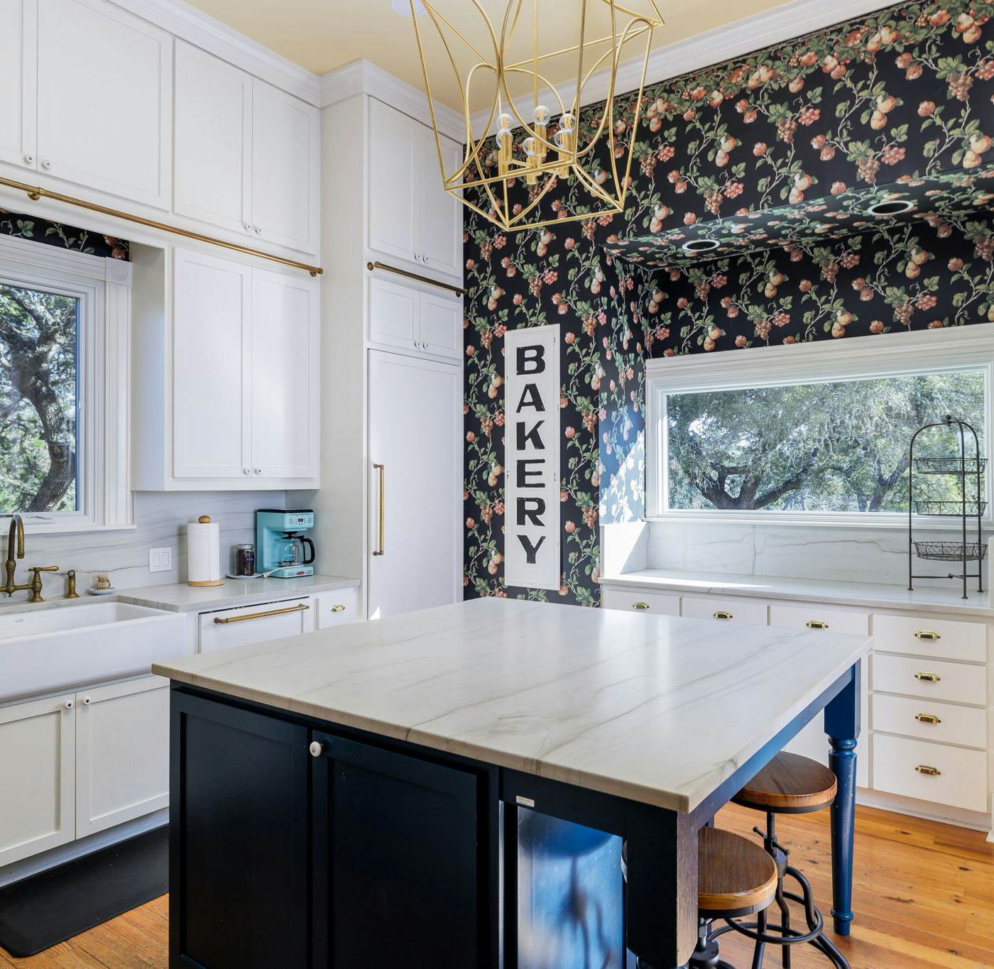 Unique Victorian Estate - The Llama Ranch