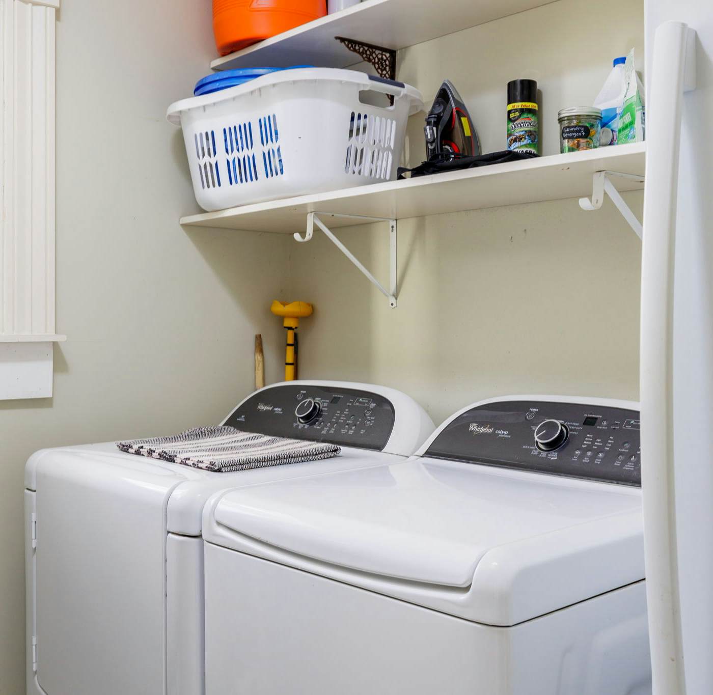 Unique Victorian Estate - The Llama Ranch