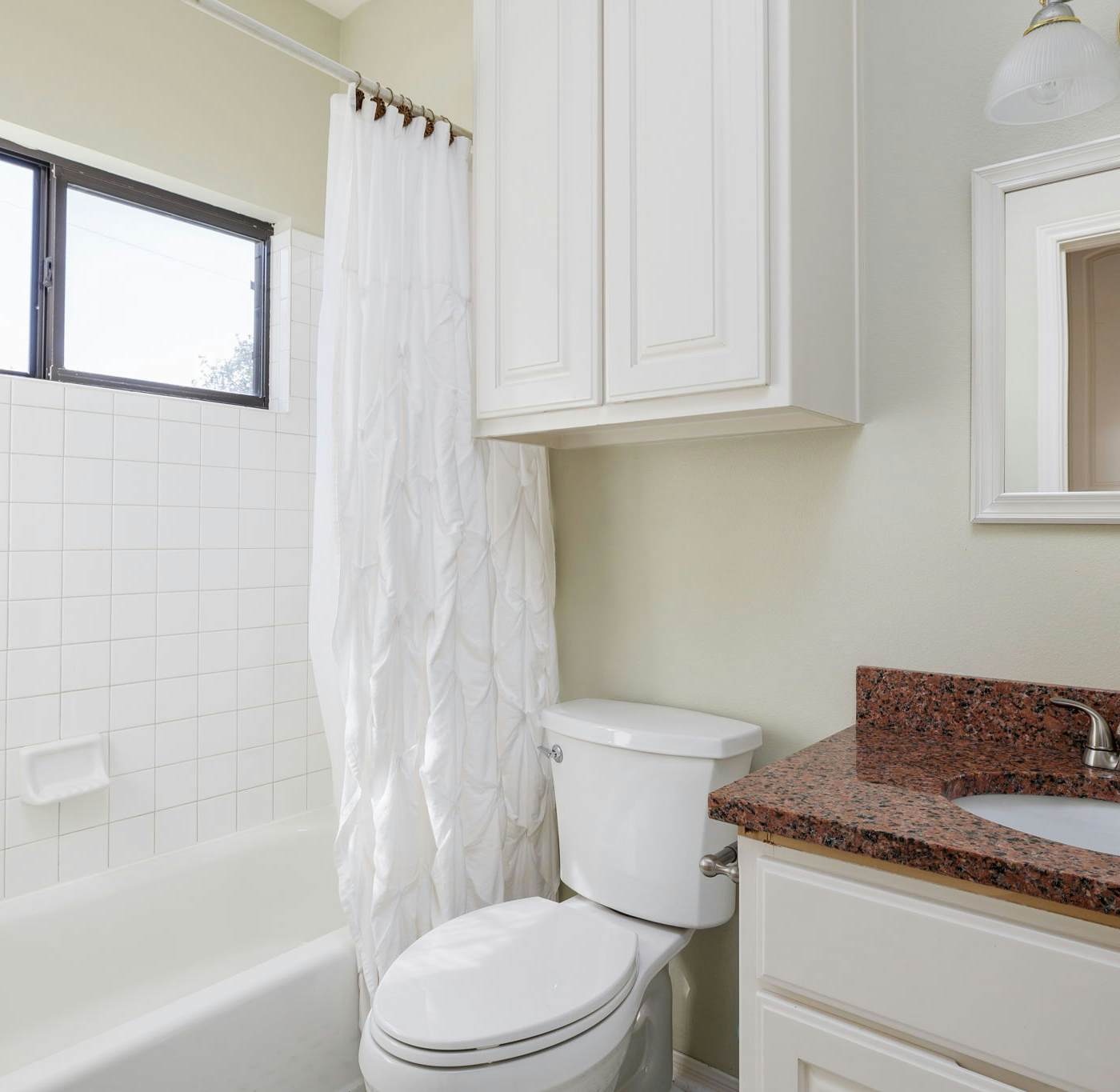 Unique Victorian Estate - The Llama Ranch