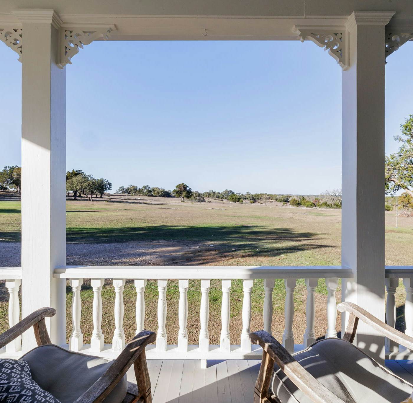 Unique Victorian Home in Llama Ranch