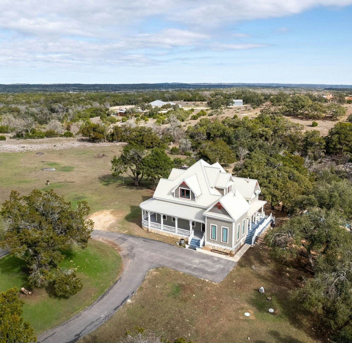 Unique Victorian Home in Llama Ranch