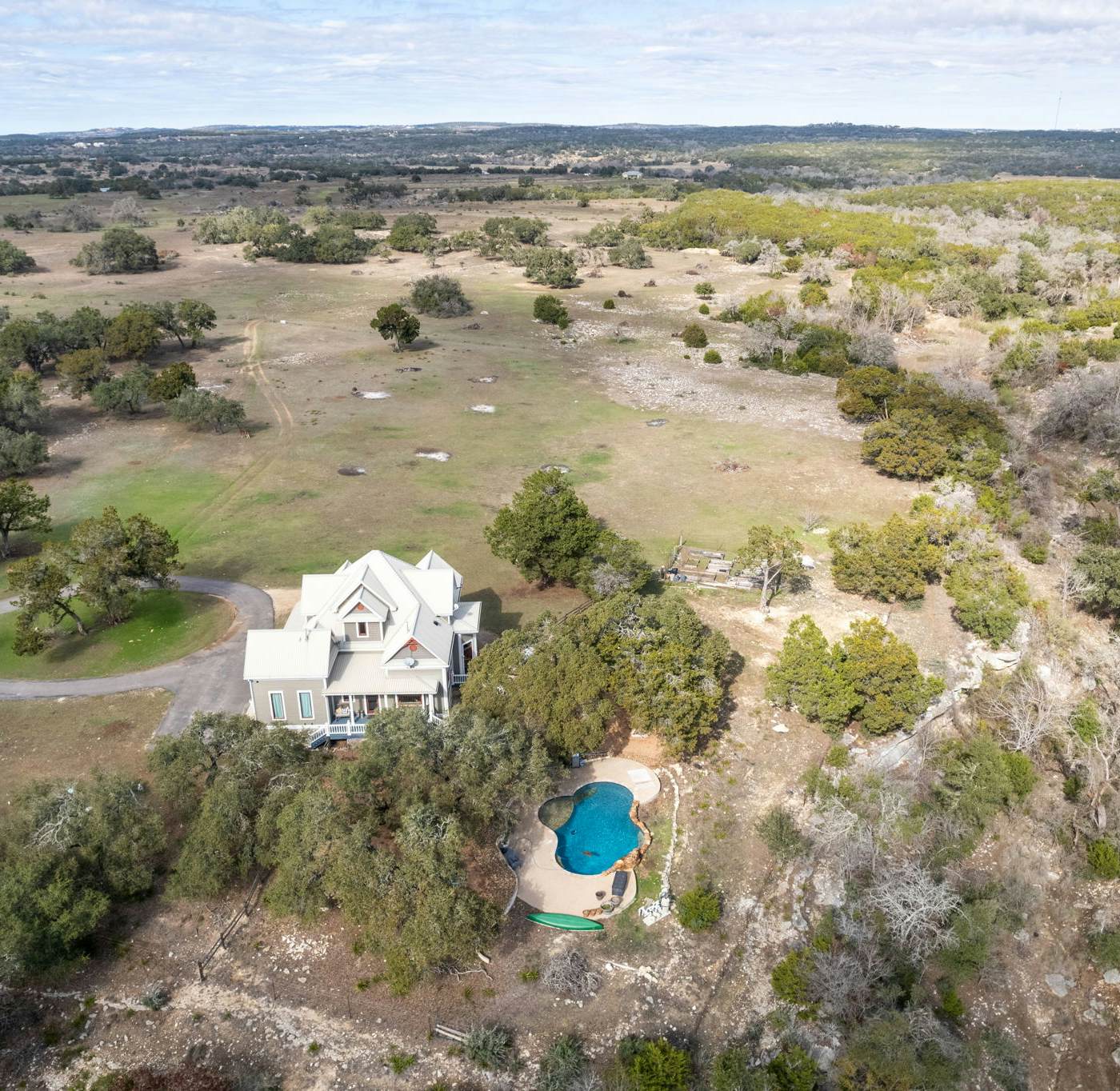 Unique Victorian Home in Llama Ranch