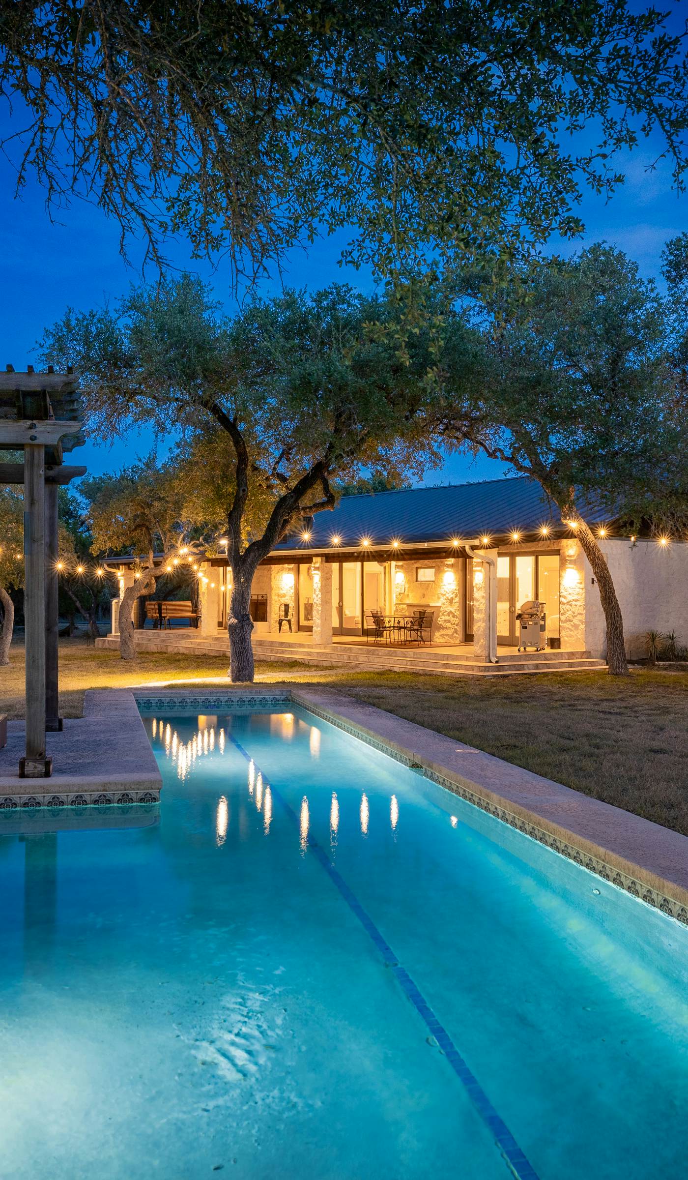 Triple 3 Ranch | Pool, Tennis & Pickleball Retreat