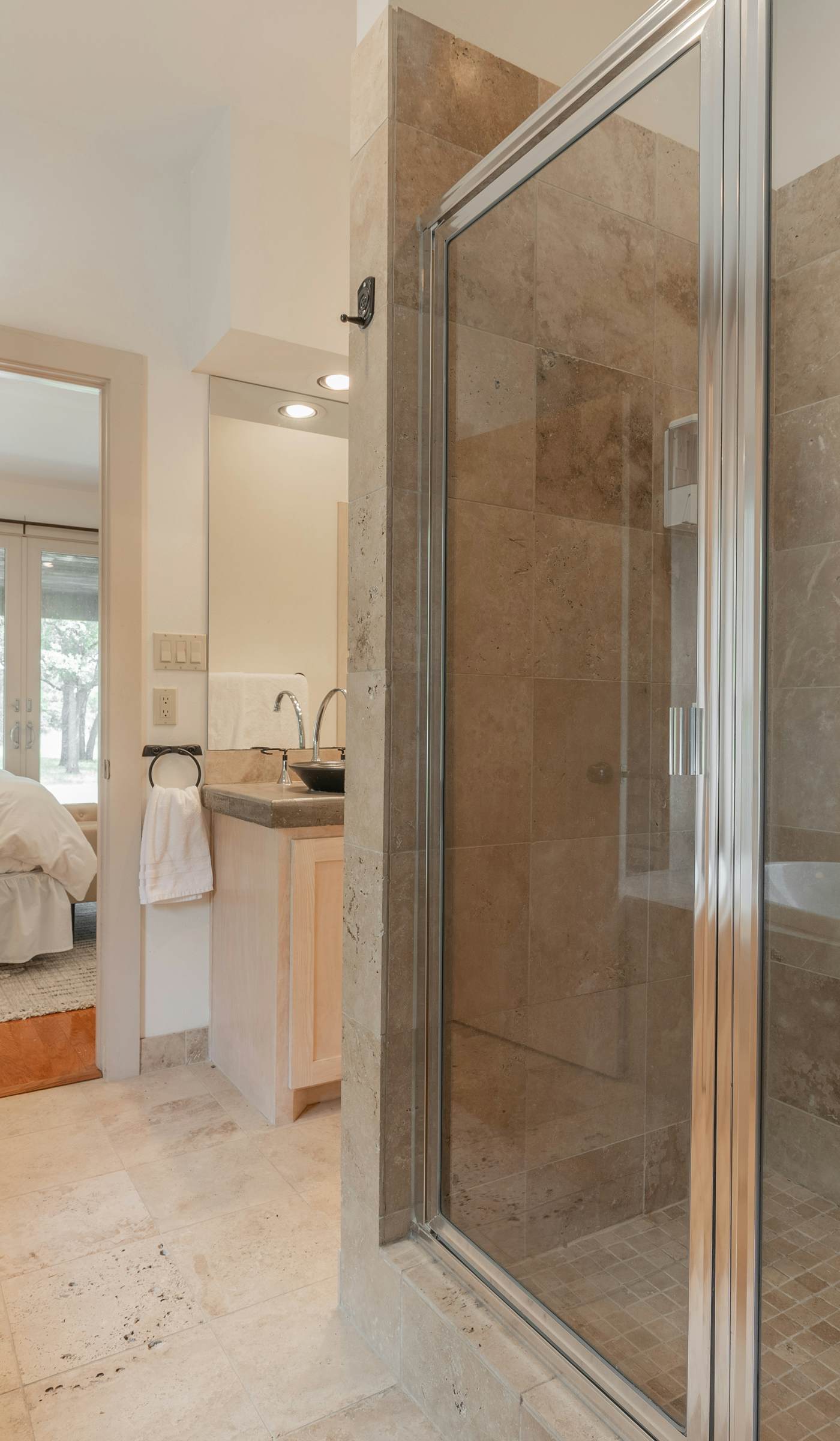 Triple 3 Ranch | Pool, Tennis & Pickleball Retreat