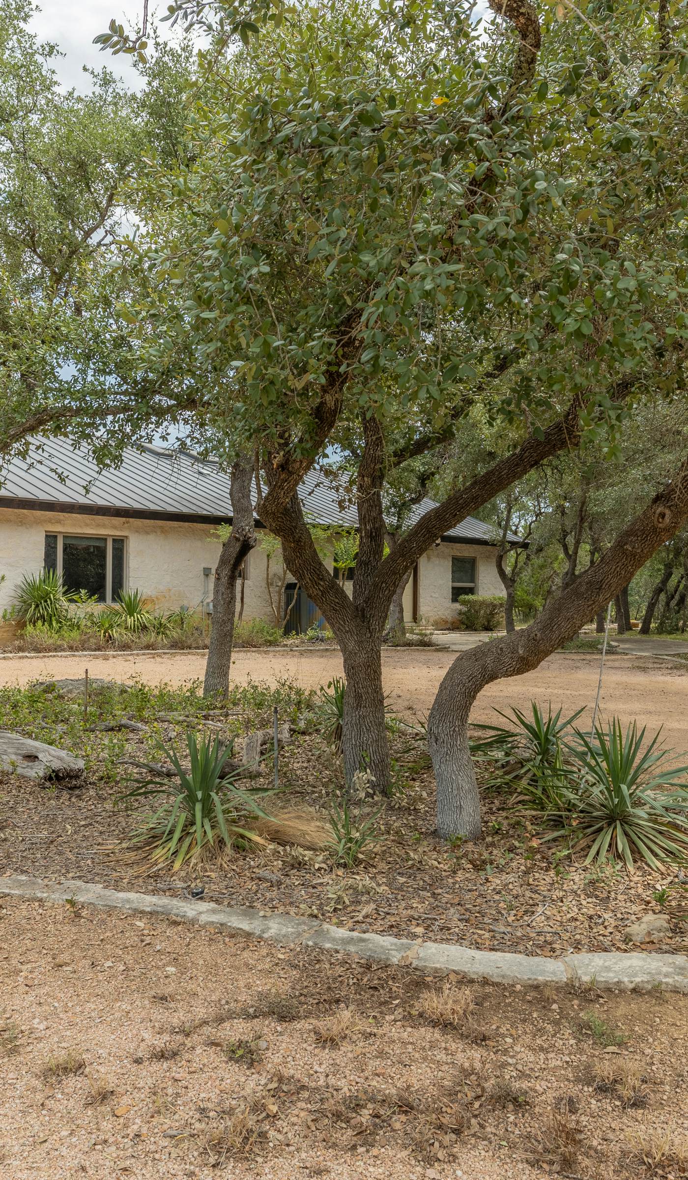 Triple 3 Ranch | Pool, Tennis & Pickleball Retreat