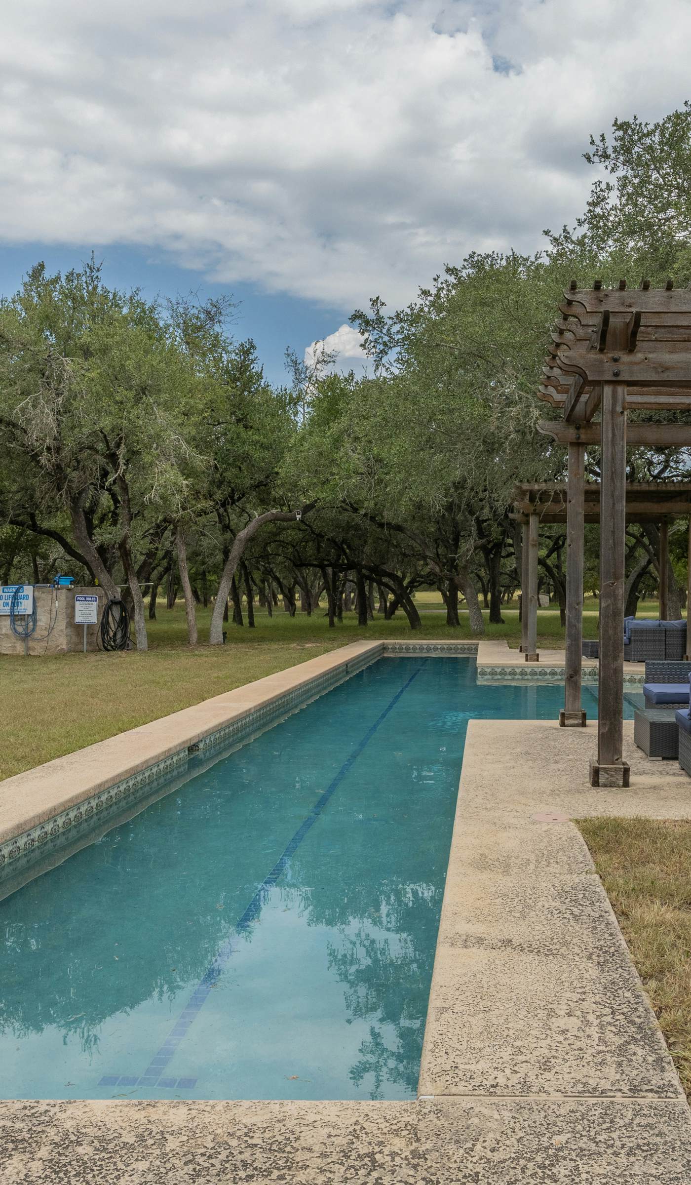 Triple 3 Ranch | Pool, Tennis & Pickleball Retreat