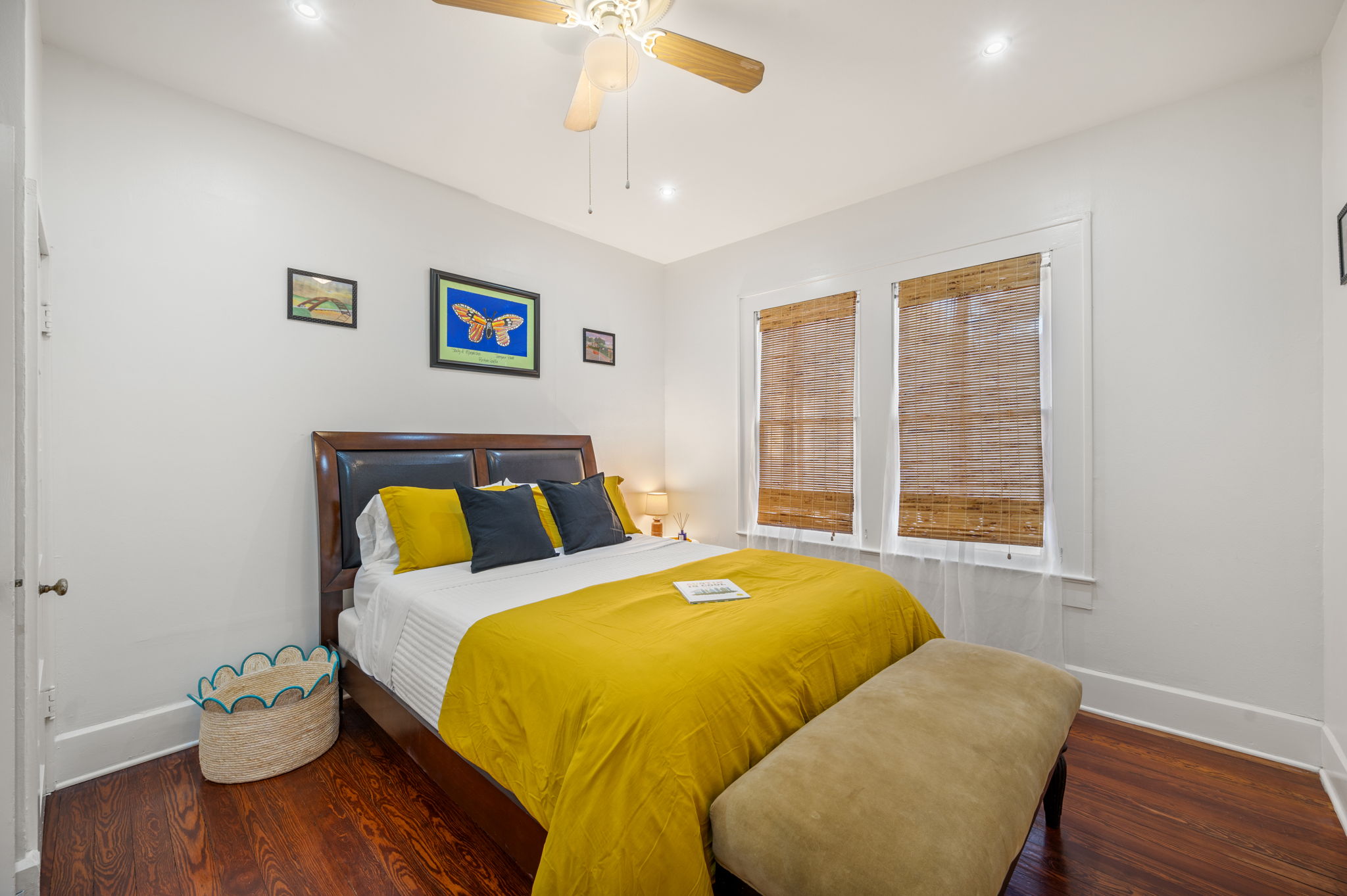 The Yellow Rose of SoCo:Charming Home Steps from South Congress and 1 mile to Downtown