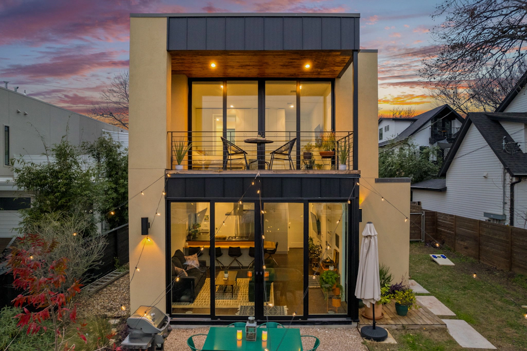 Live Like a Local Near Lady Bird Lake