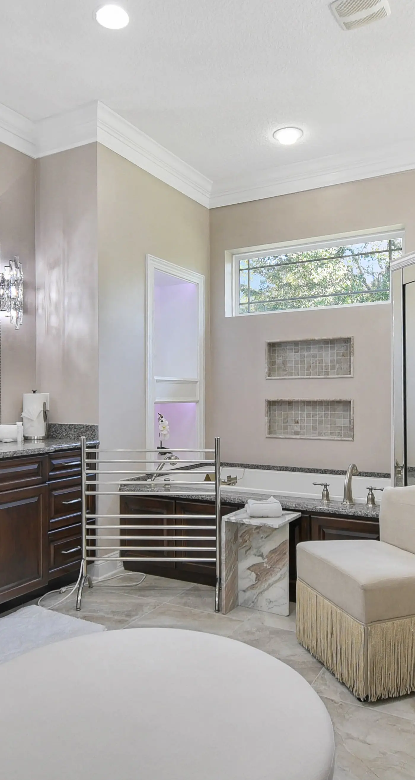 The Grand Luxe Sanctuary : The Crown Jewel Of Jacksonville