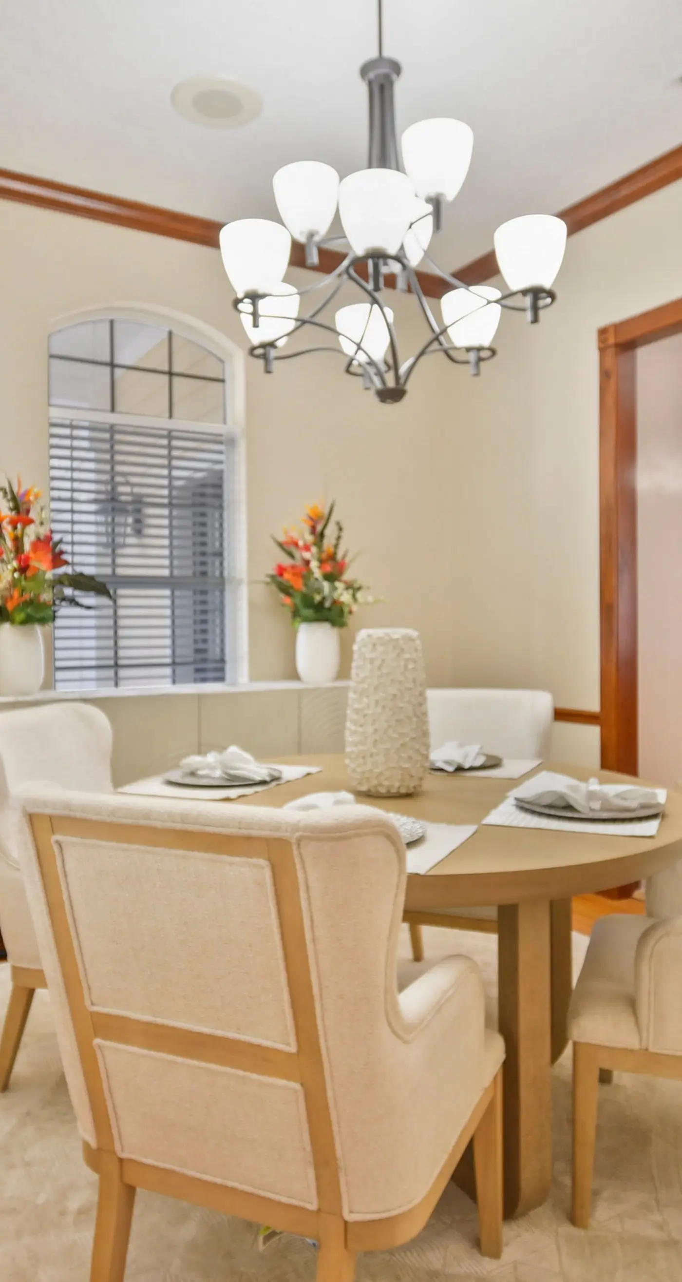 The Grand Luxe Sanctuary : The Crown Jewel Of Jacksonville