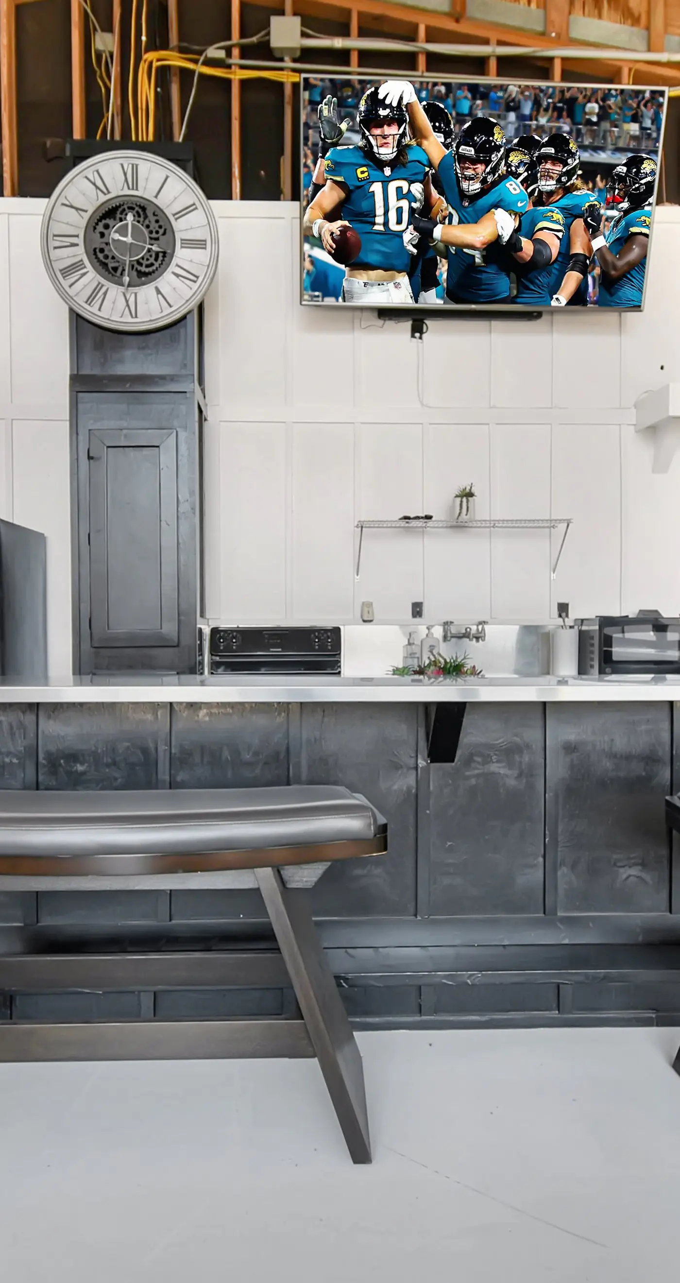 The Grand Luxe Sanctuary : The Crown Jewel Of Jacksonville