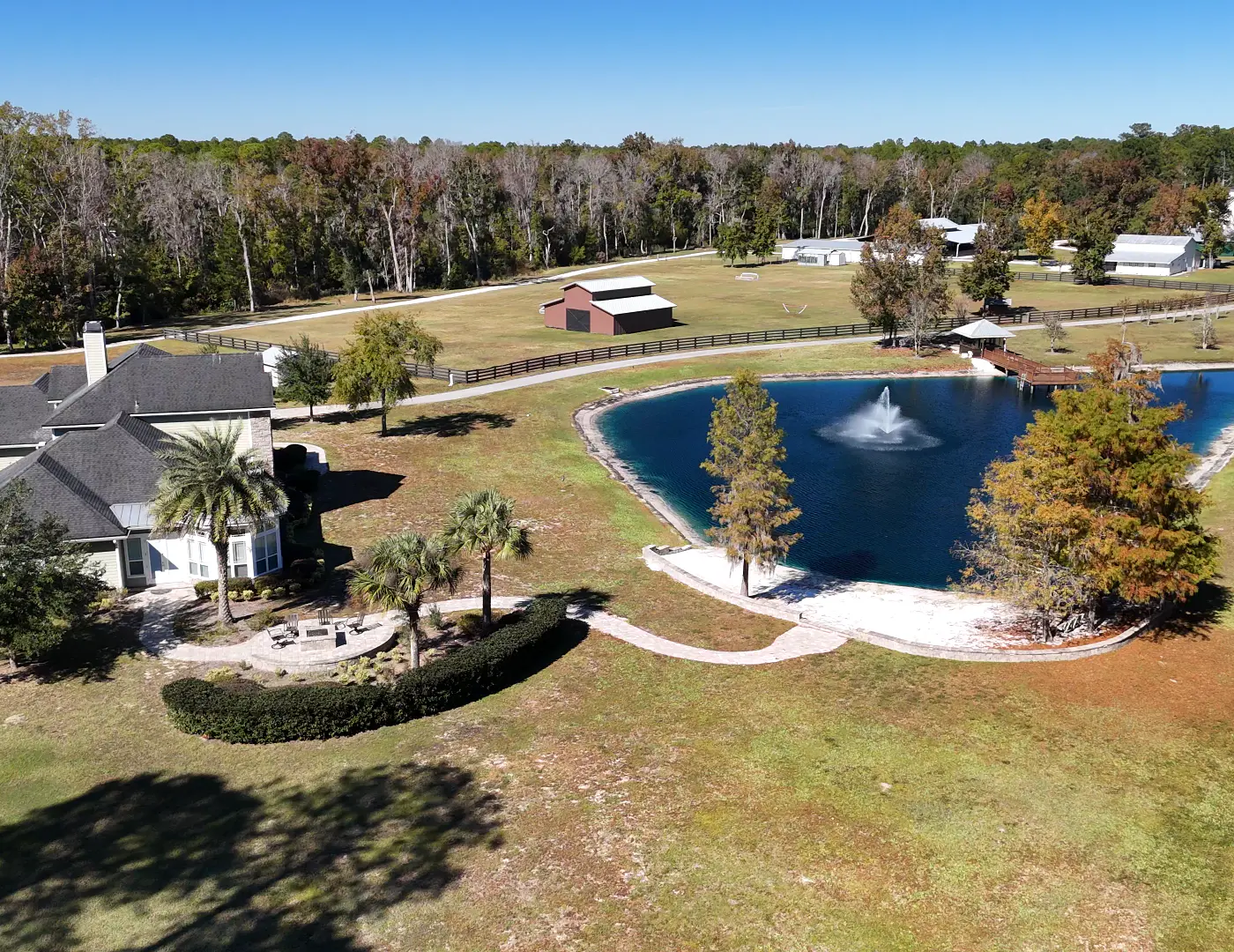 The Grand Luxe Sanctuary : The Crown Jewel Of Jacksonville