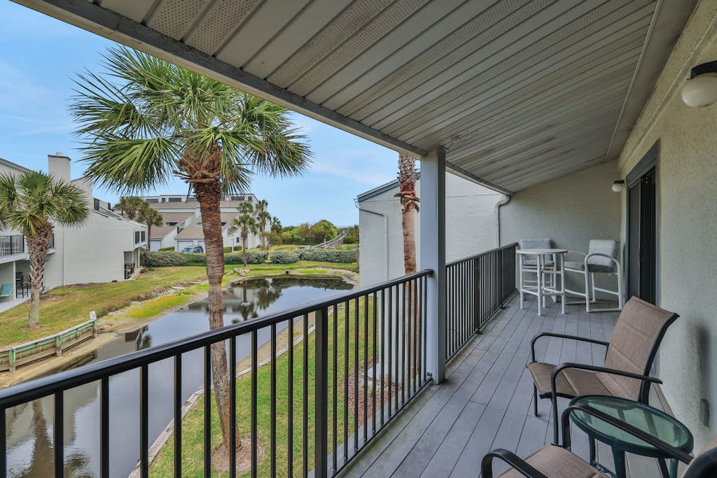 Beachside Condo | Pool, Hot Tub & Water Views