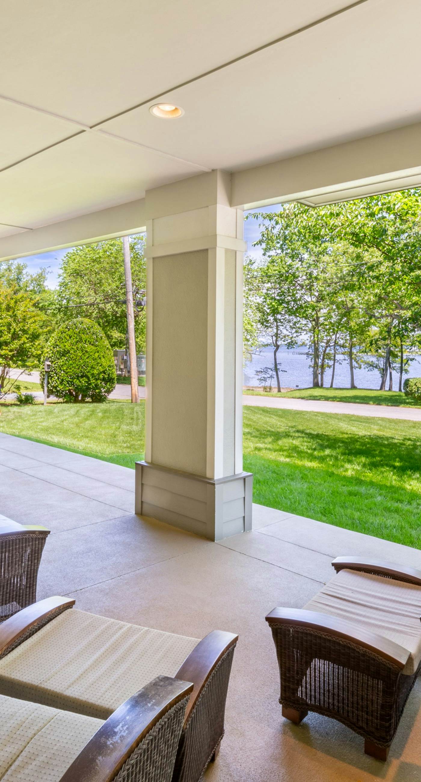 The Admiral's Retreat