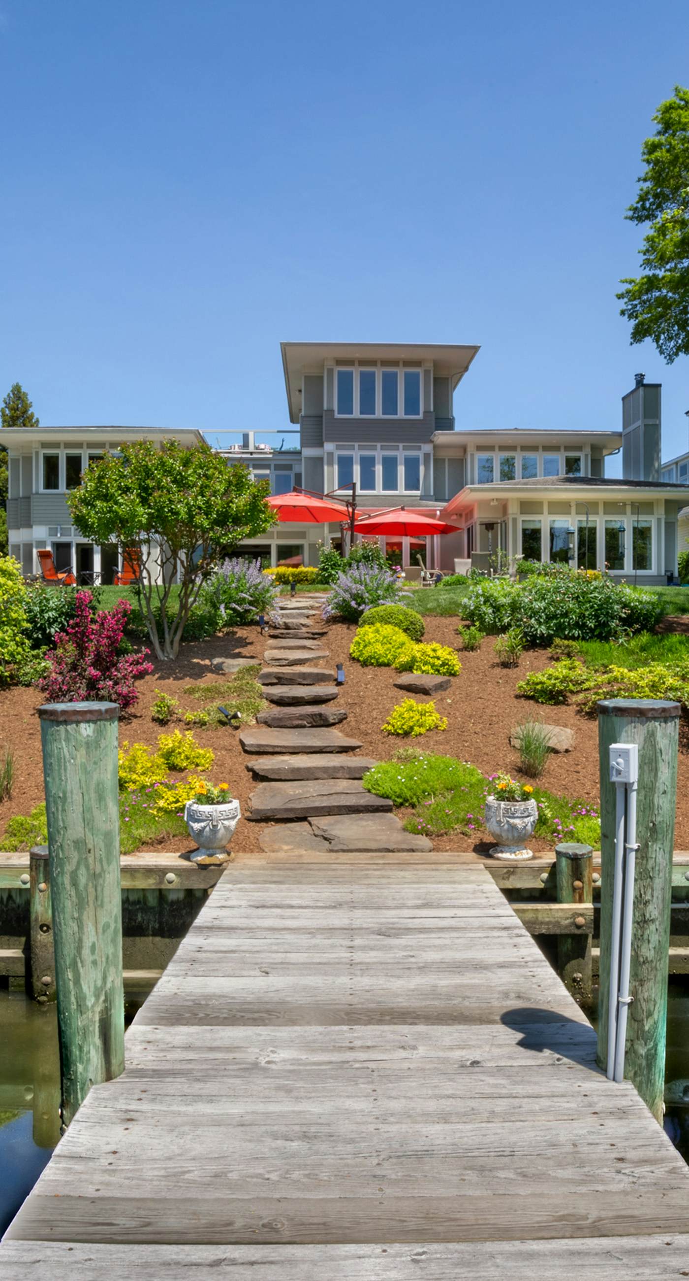 The Admiral's Retreat