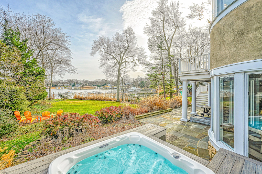 Annapolis Bay Ridge Retreat