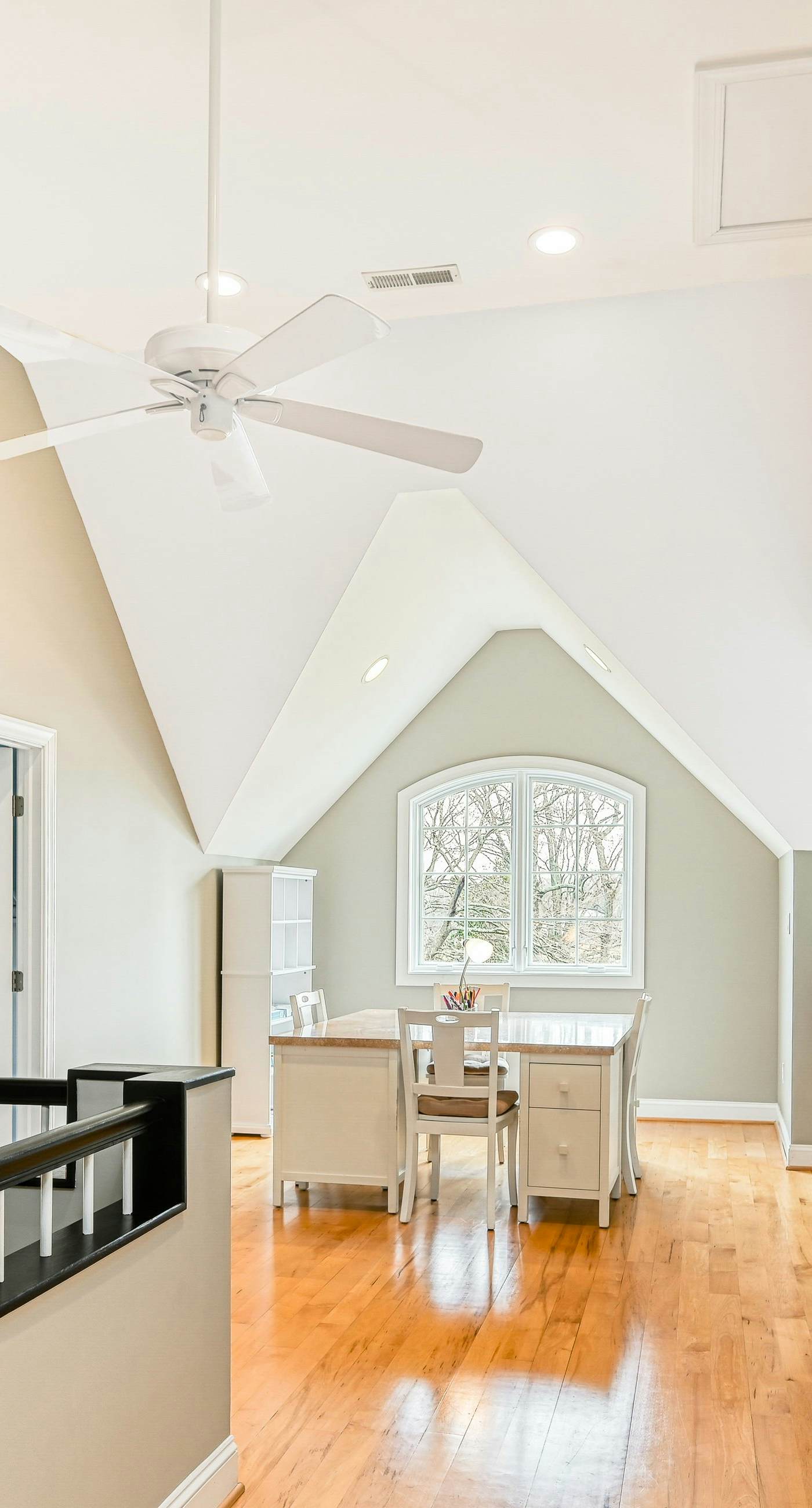 Annapolis Bay Ridge Retreat