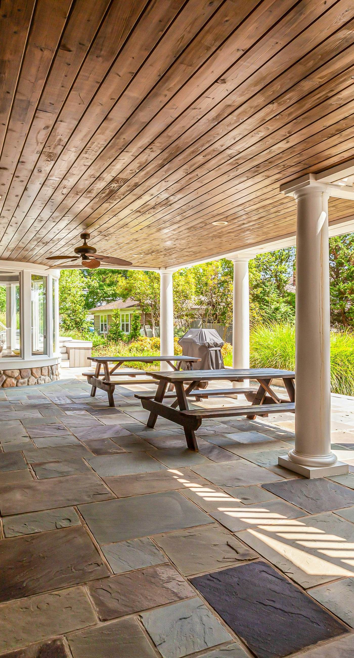 Annapolis Bay Ridge Retreat