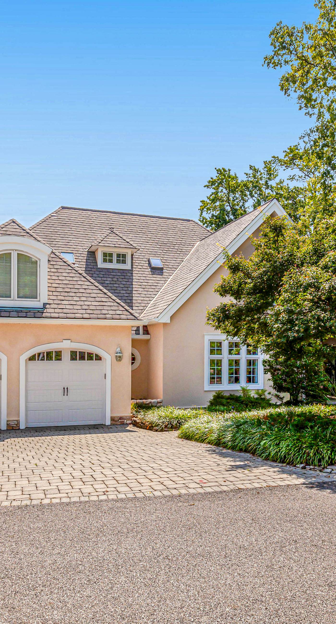 Annapolis Bay Ridge Retreat