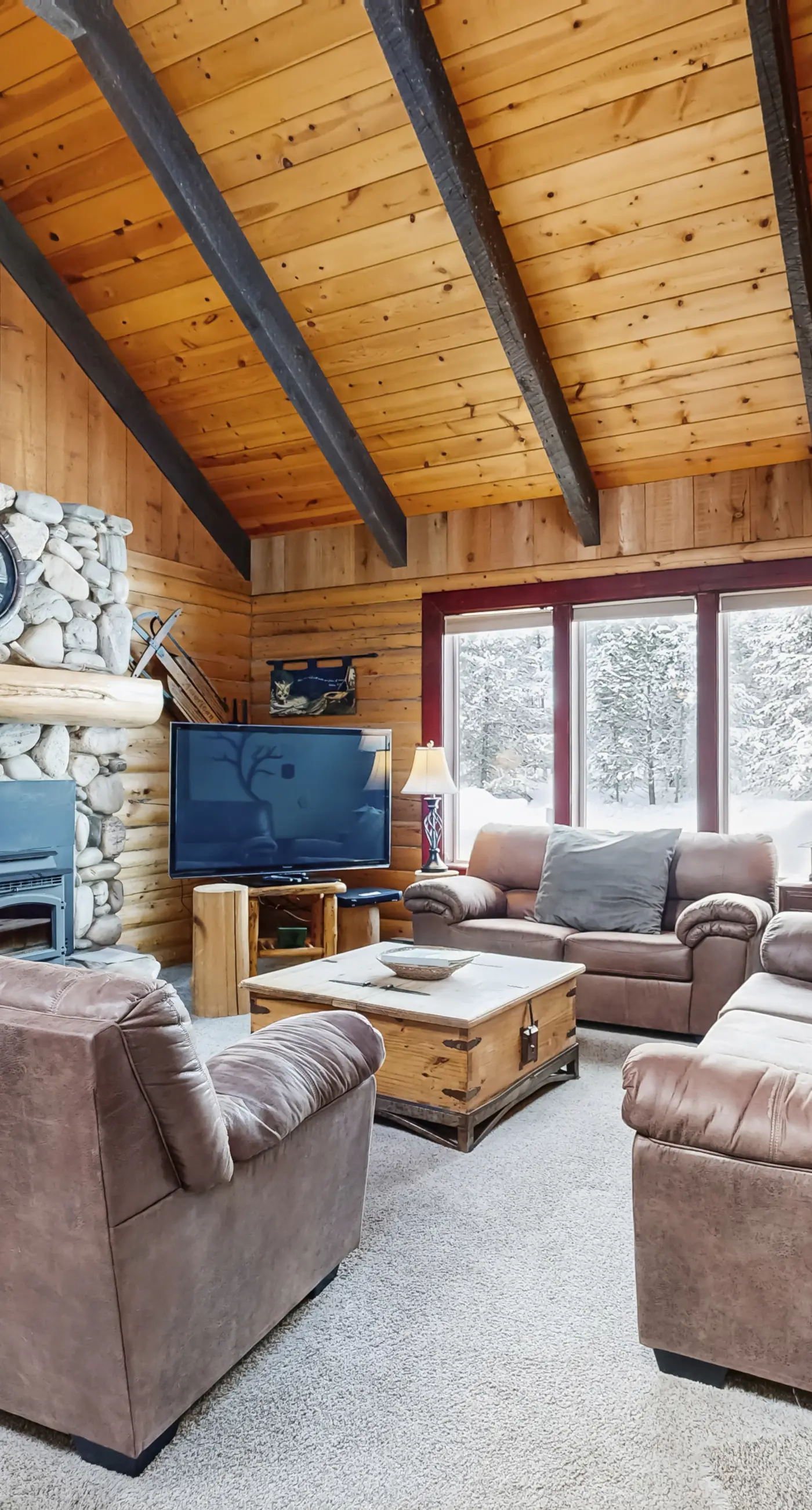 Custom Cabin - Hot Tub Near McCall & Brundage